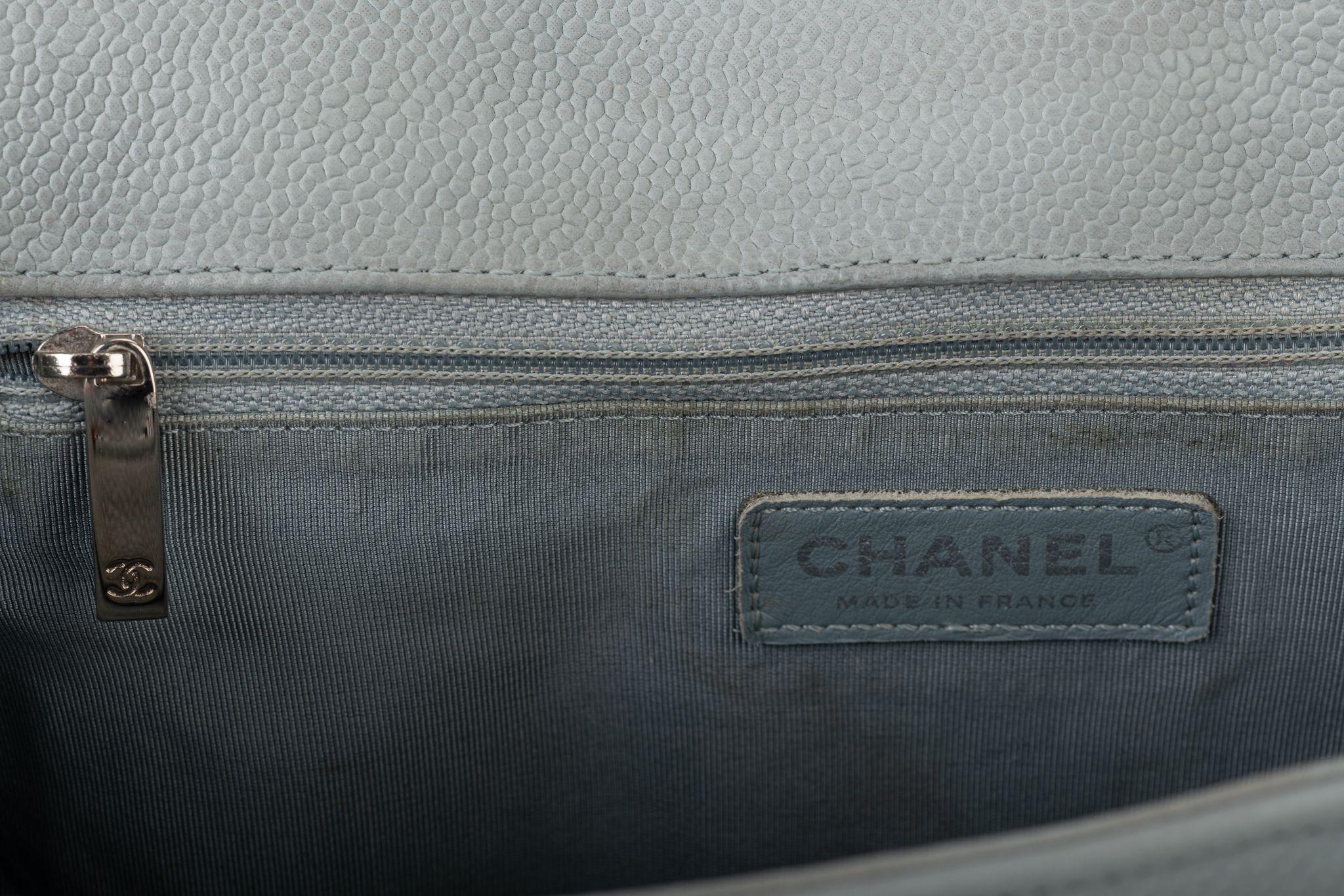 Chanel Maxi Grey Caviar Boy Bag For Sale 4