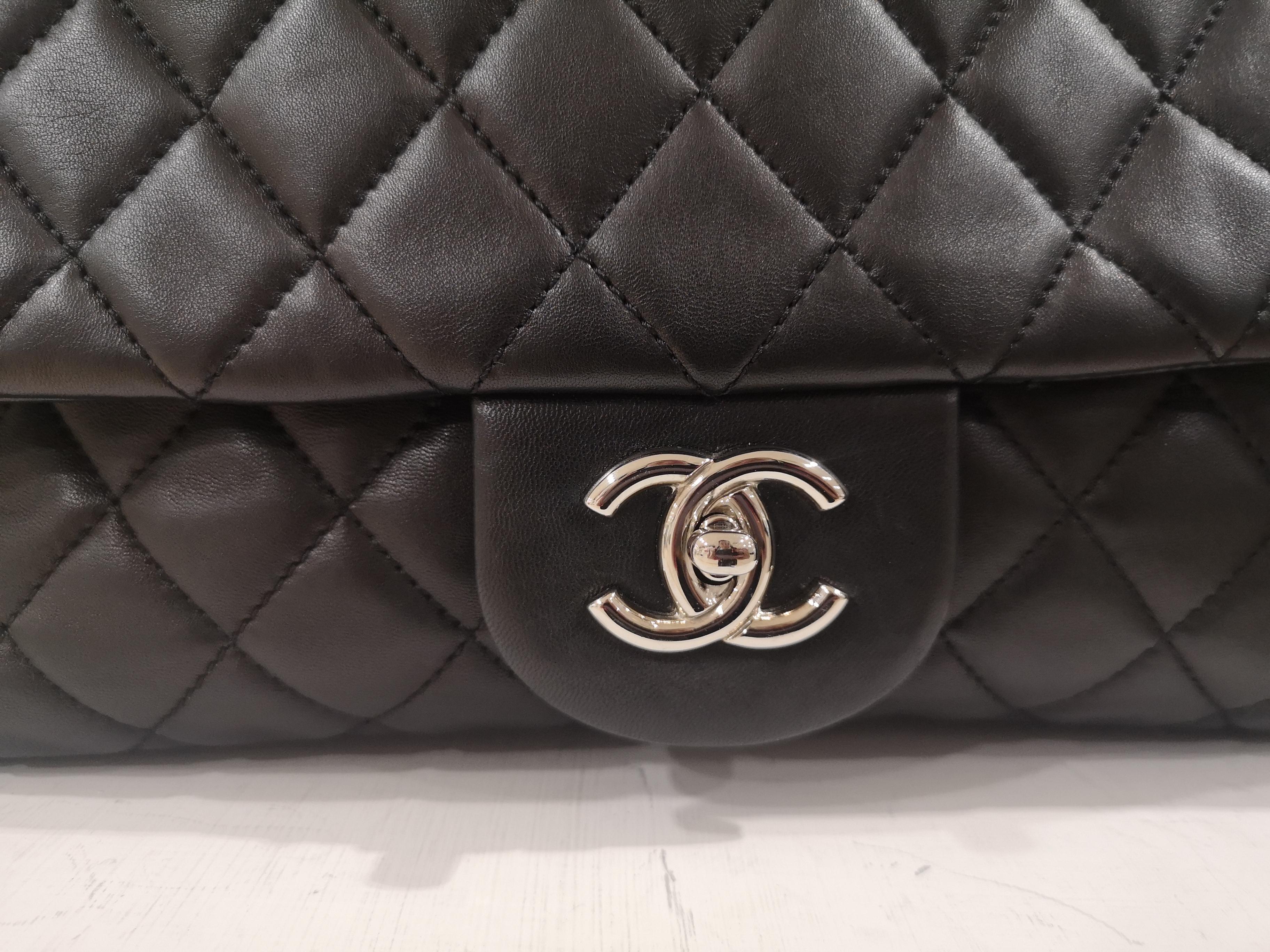 Chanel maxi jumbo black leather shoulder bag 1