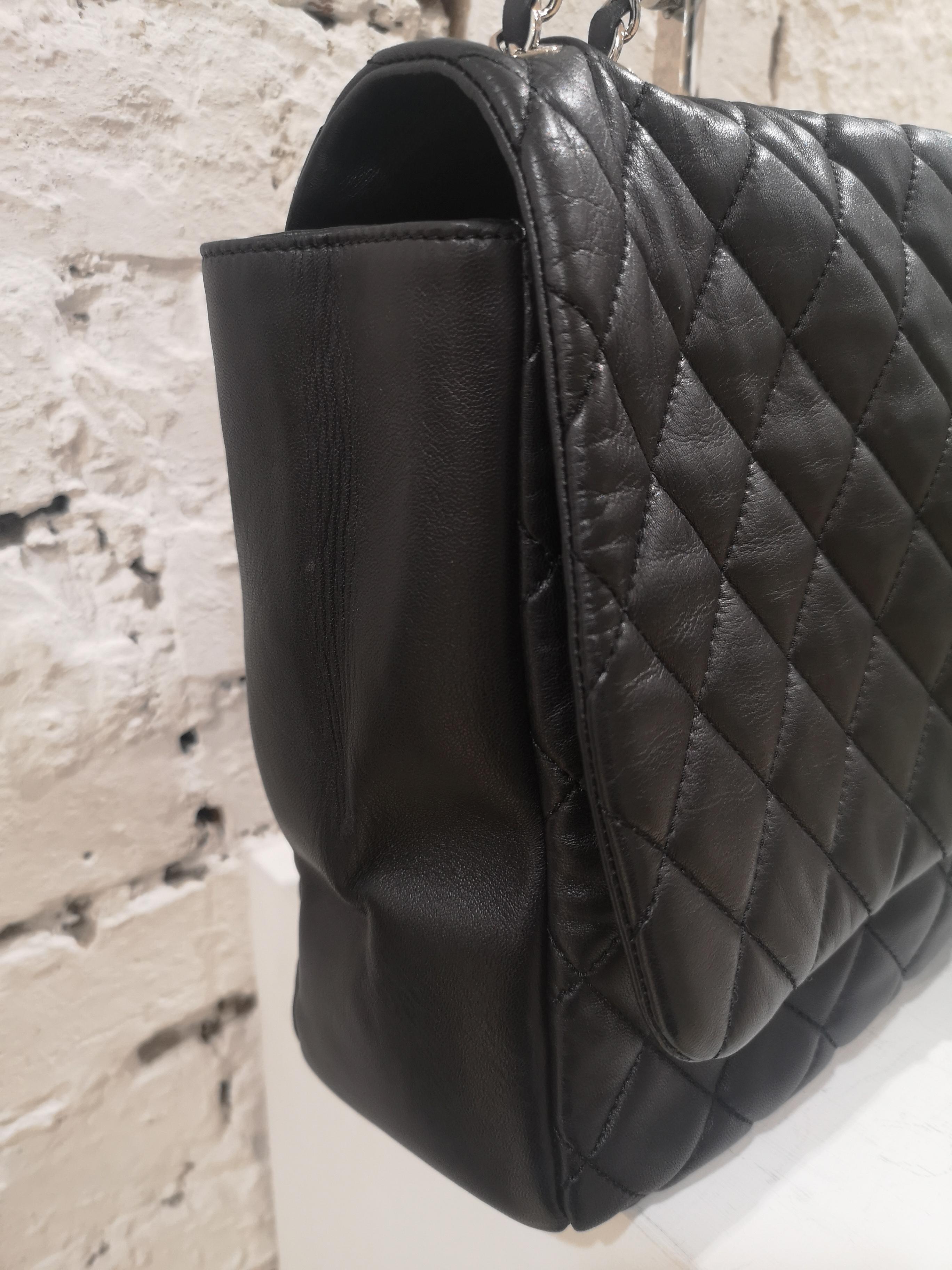 Chanel maxi jumbo black leather shoulder bag 3