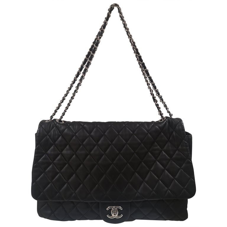 Chanel maxi jumbo black leather shoulder bag