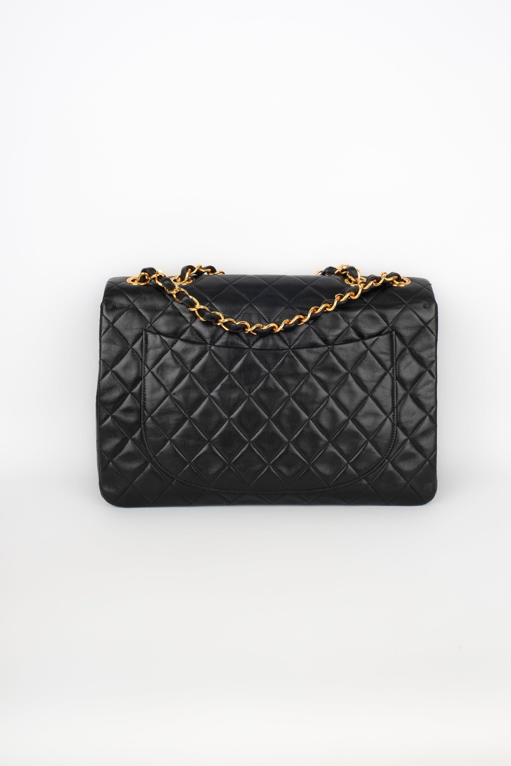 Women's Chanel Maxi Jumbo Classic Timeless Bag
