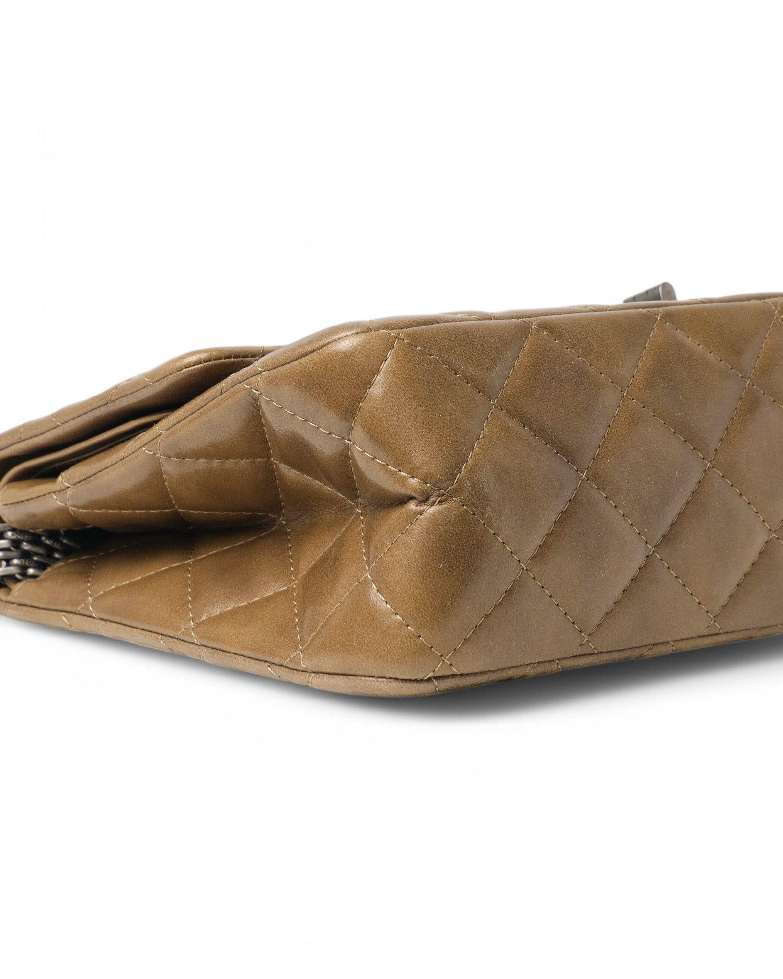 Chanel Maxi Jumbo Reissue Double-Flap Green For Sale 4
