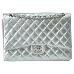 Chanel Maxi Jumbo Timeless Argento