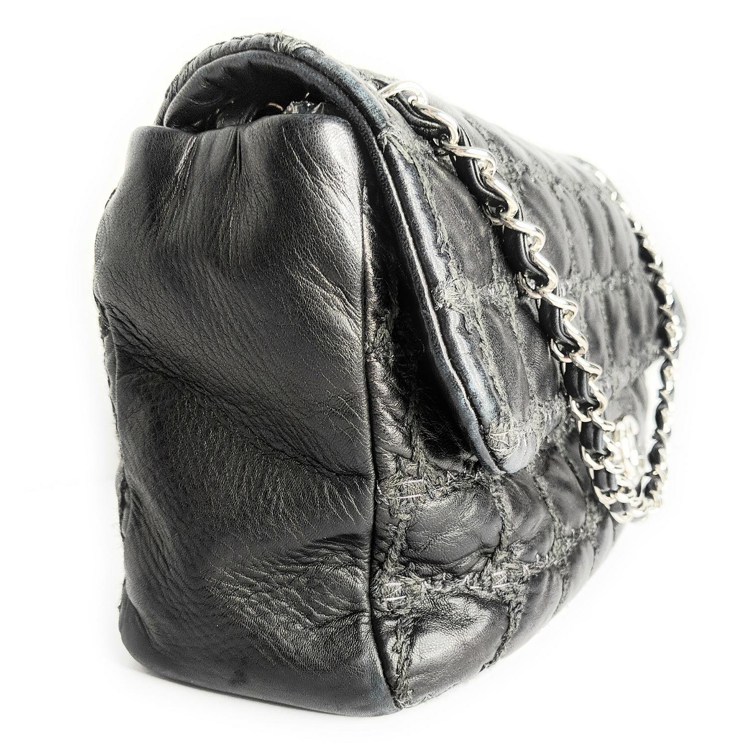 Chanel Maxi Tweed Doppelnaht Klappentasche 2