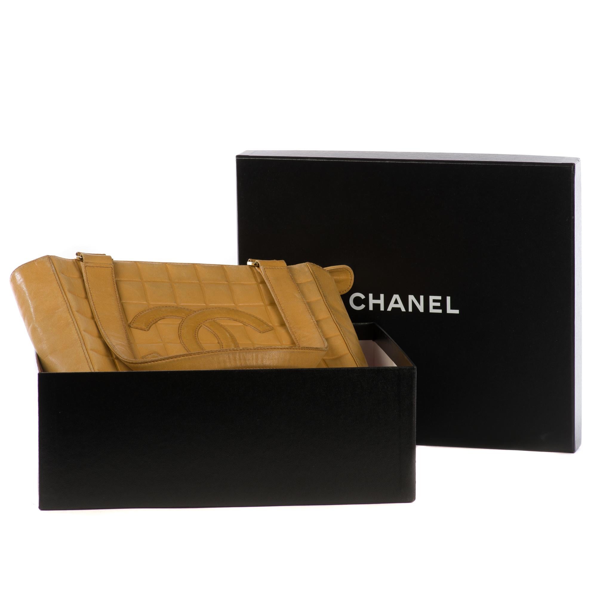 Chanel Medaillon Beige 6