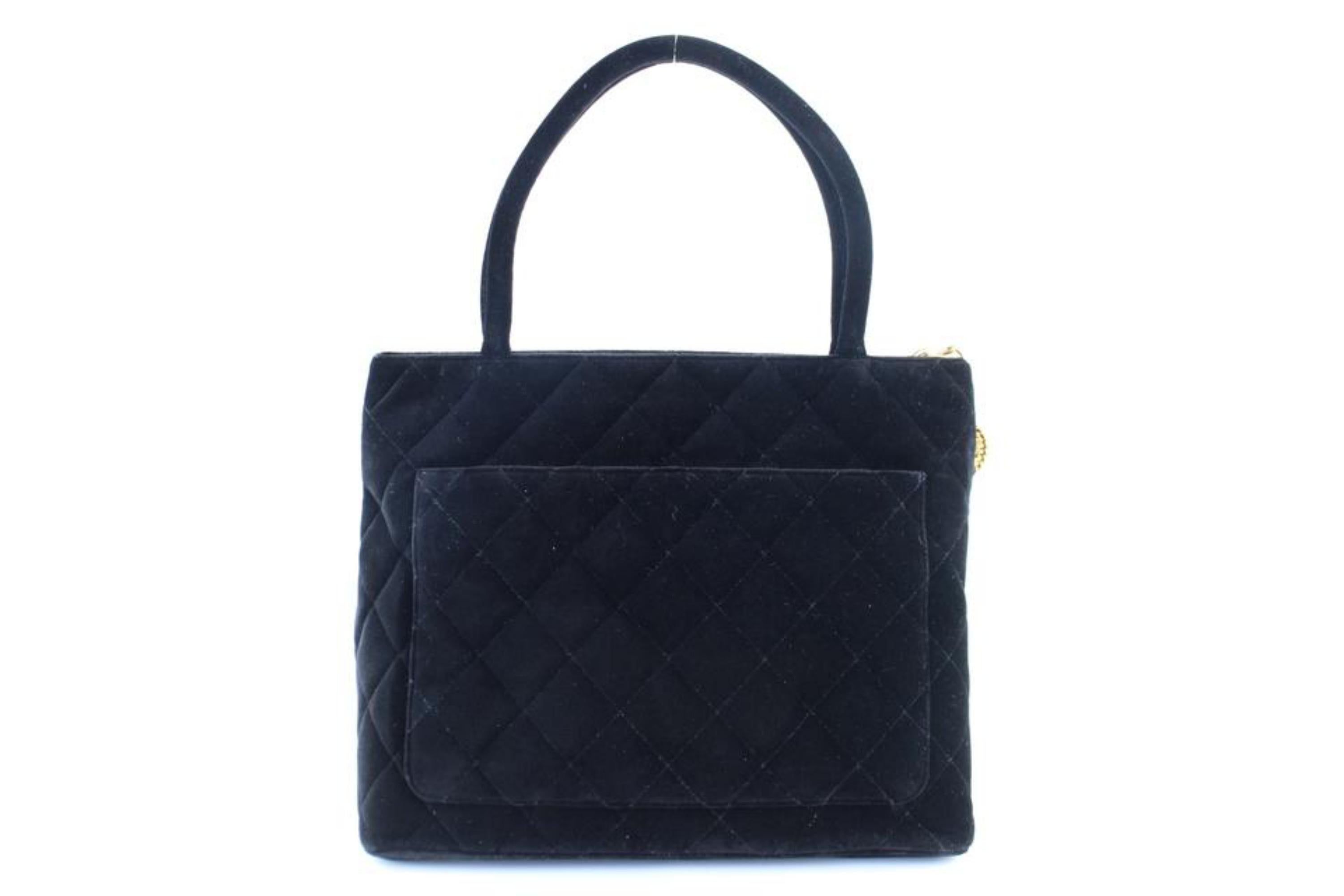 Chanel Medallion 220732 Black Quilted Velour Tote For Sale 4