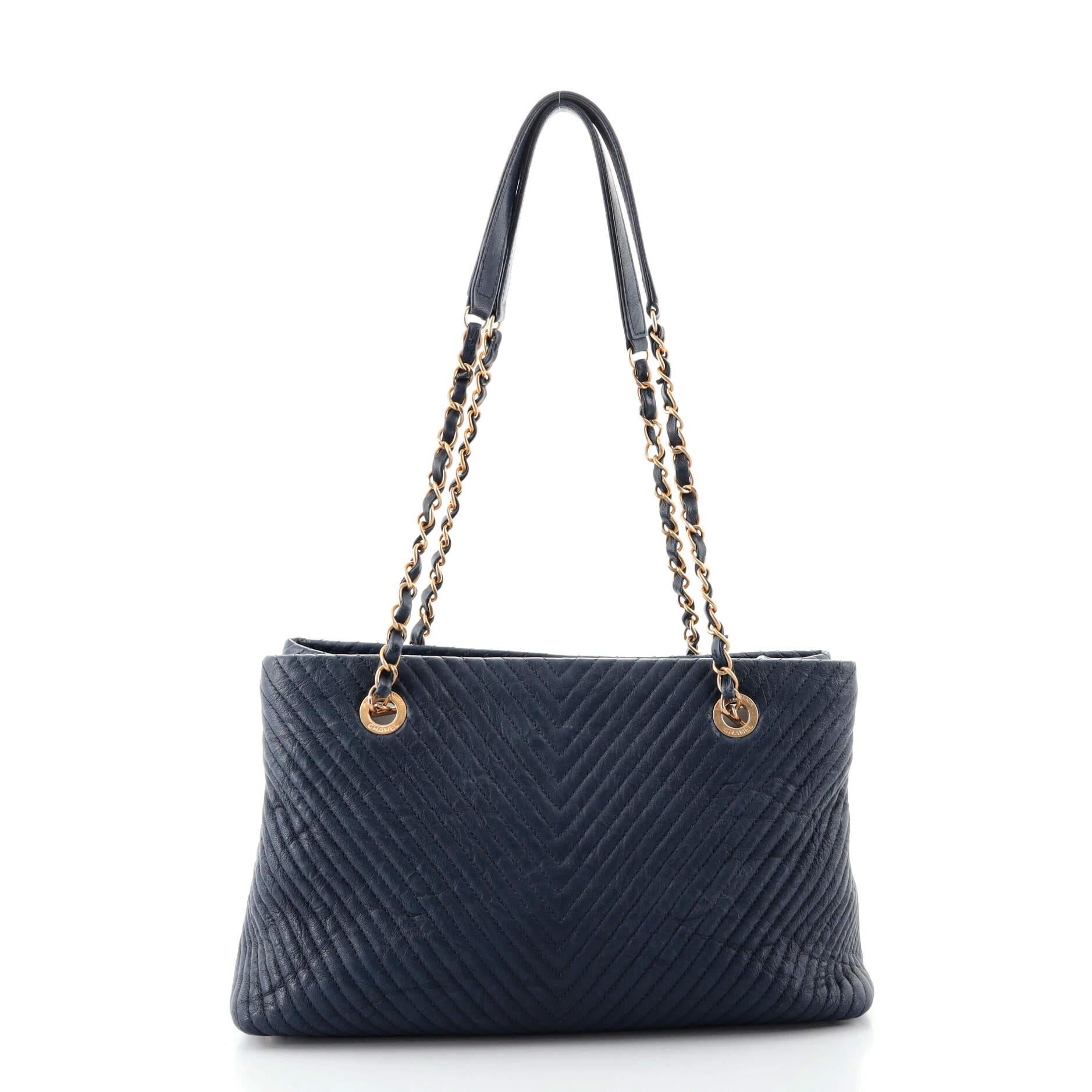 Black Chanel Medallion Charm Tote Chevron Wrinkled Lambskin Medium