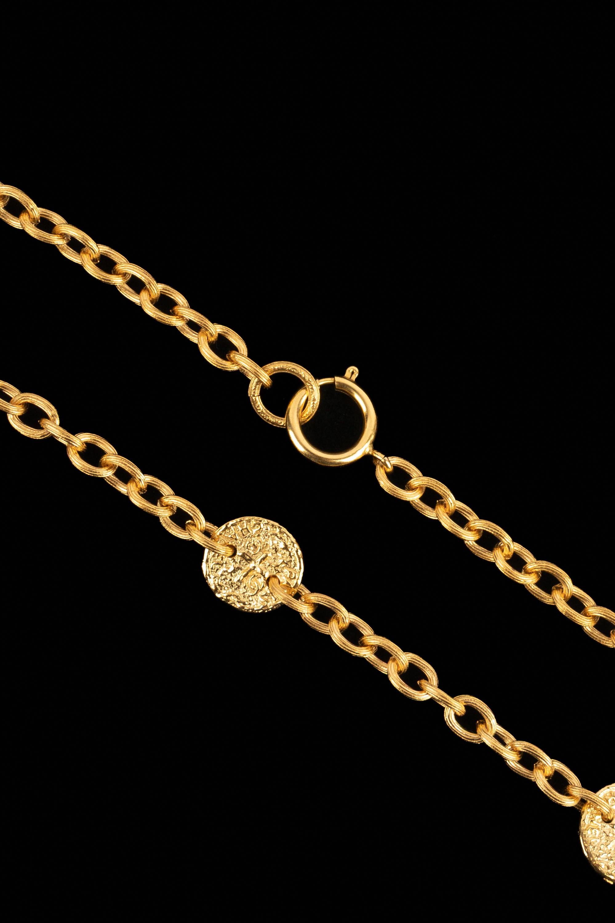 Women's Chanel medallion necklace 1993