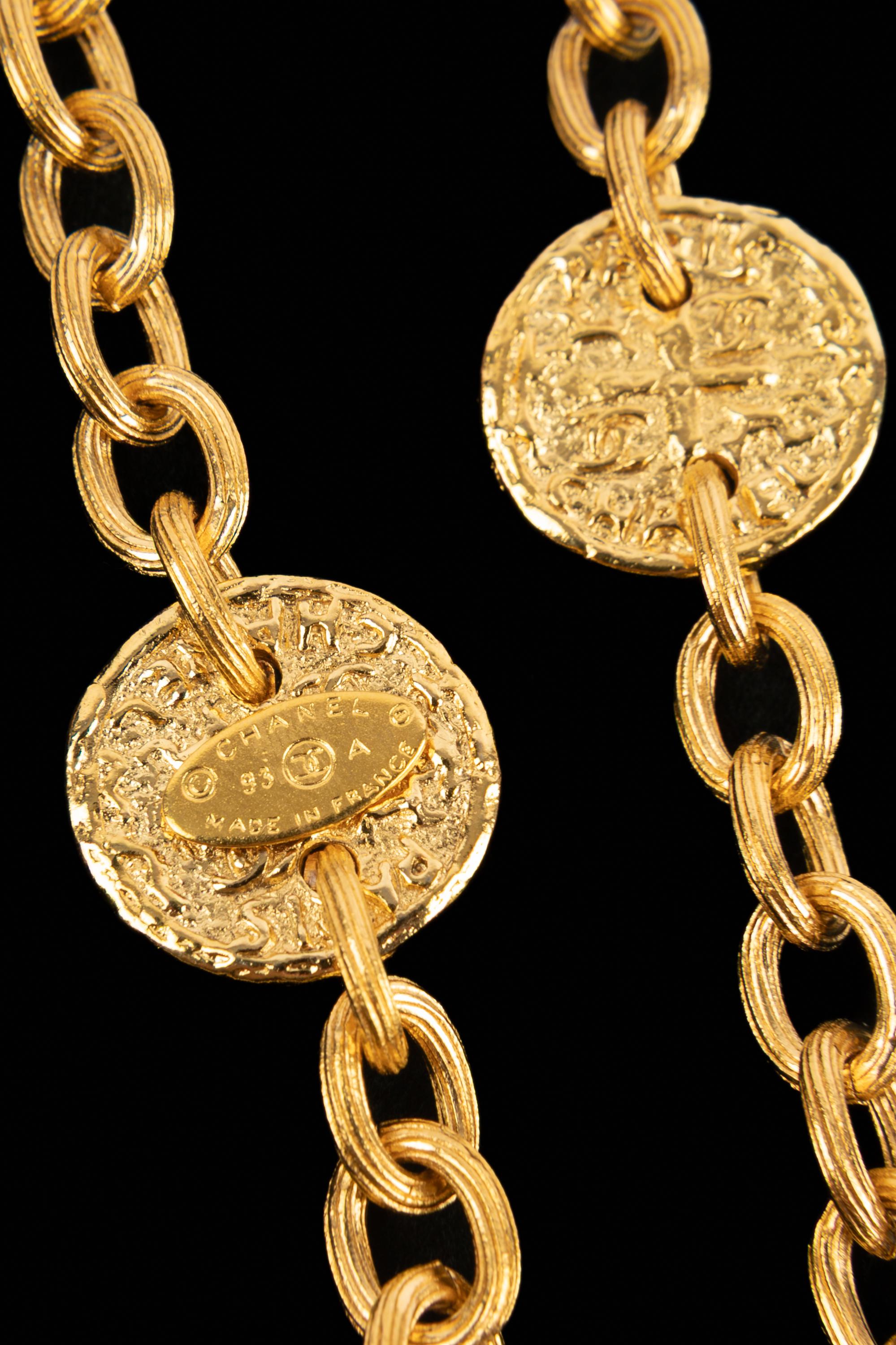 Chanel medallion necklace 1993 3