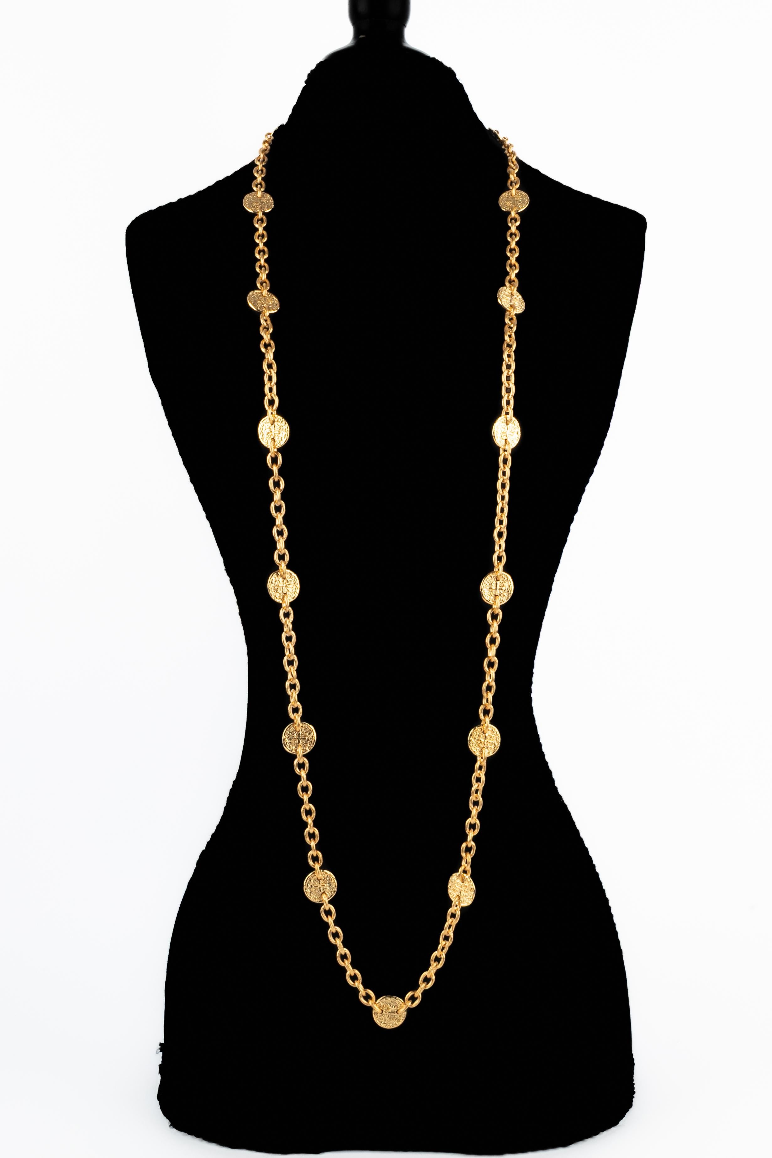 Chanel medallion necklace 1993 4