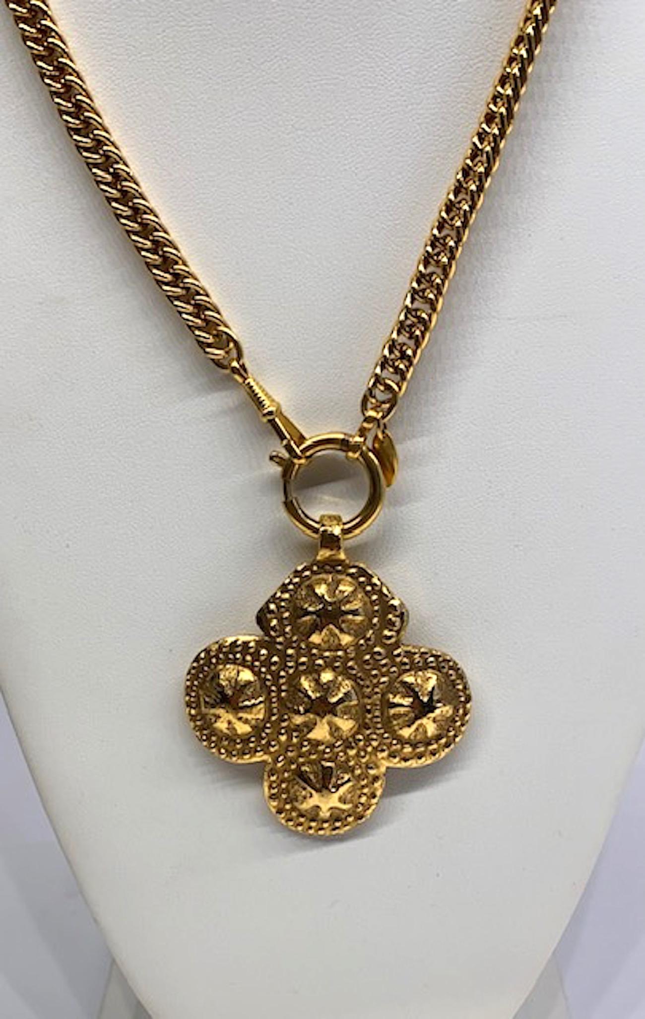 Women's Chanel Medalion Pendant Necklace, Season 23, 1986