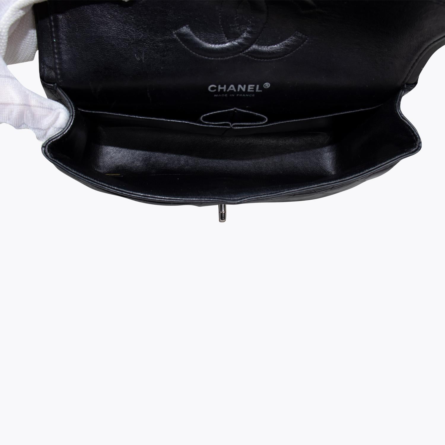 Chanel Medium Bijoux Chain Classic Double Flap Bag For Sale 3