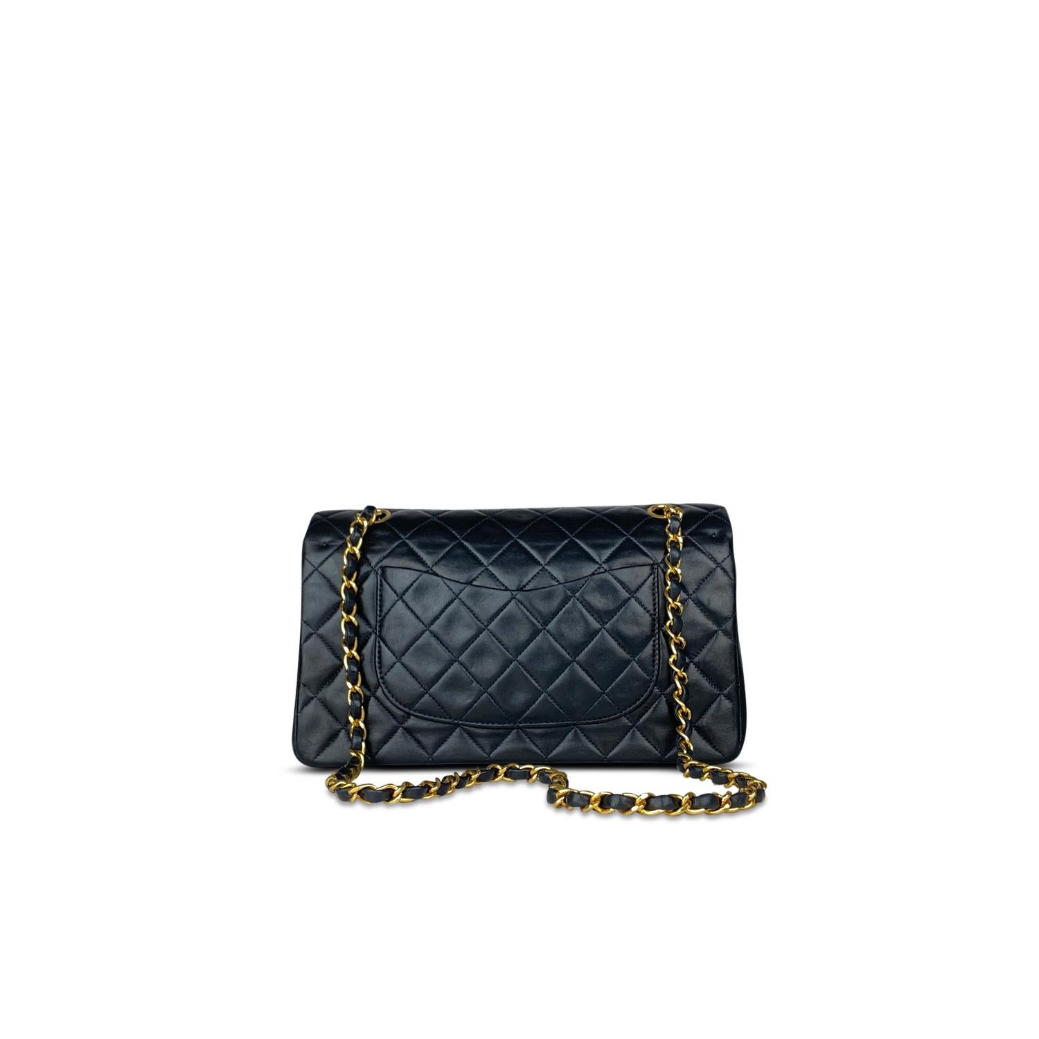 Chanel Medium Black Classic/Timeless Double Flap Bag In Good Condition In Sundbyberg, SE