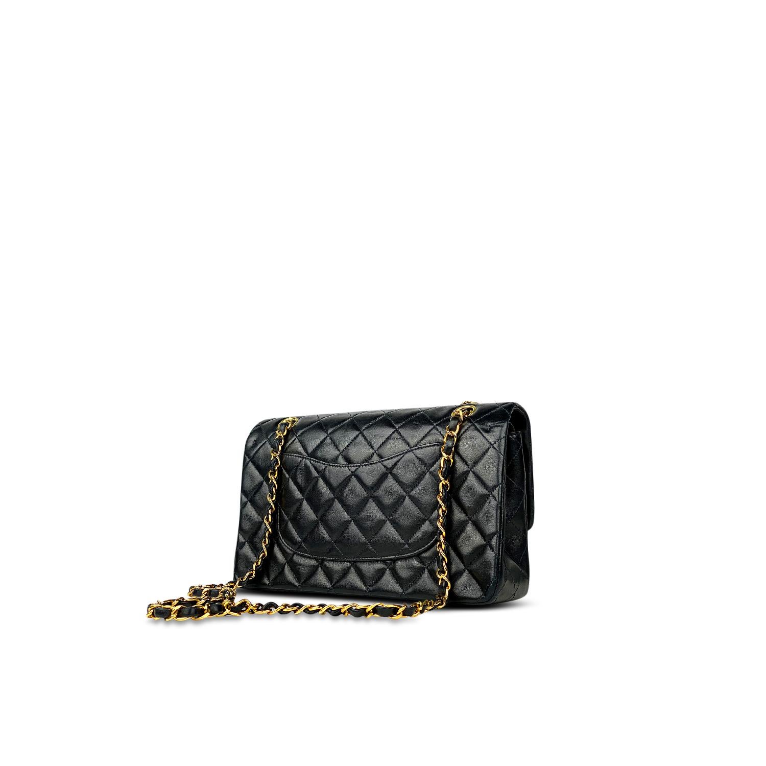 Women's Chanel Medium Black Classic/Timeless Double Flap Bag For Sale