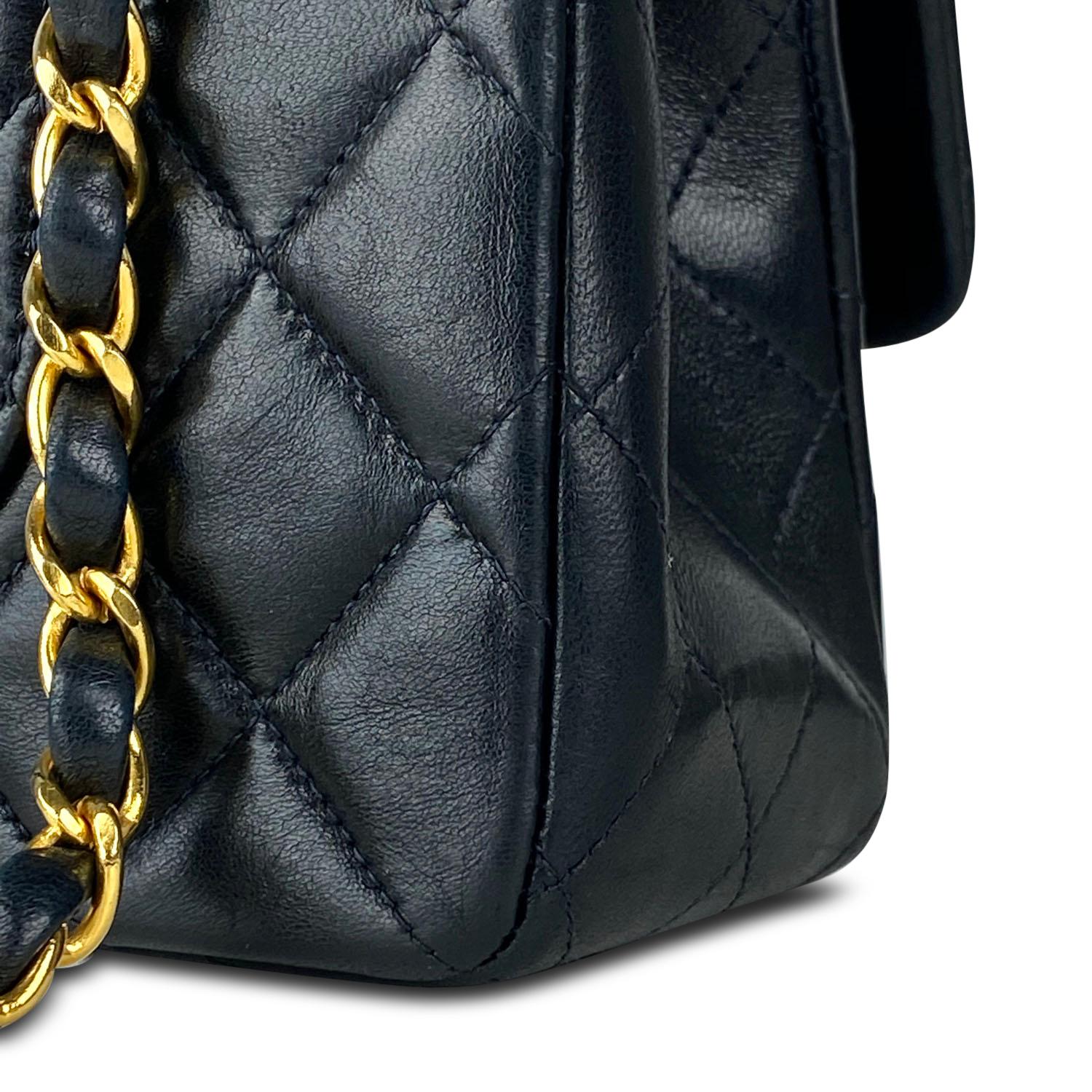 Chanel Medium Black Classic/Timeless Double Flap Bag 4
