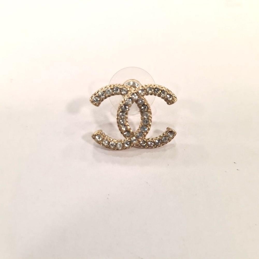 chanel logo diamond earrings