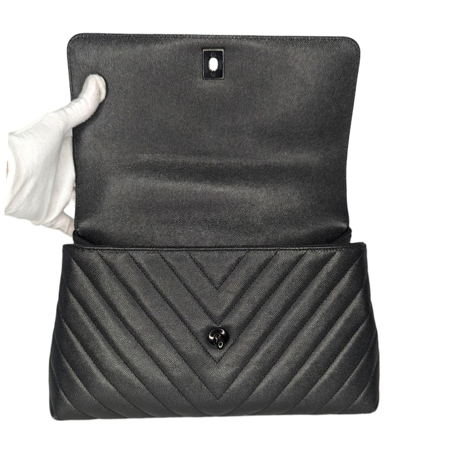 Chanel Medium Chevron So Black Coco Handle Bag For Sale 4