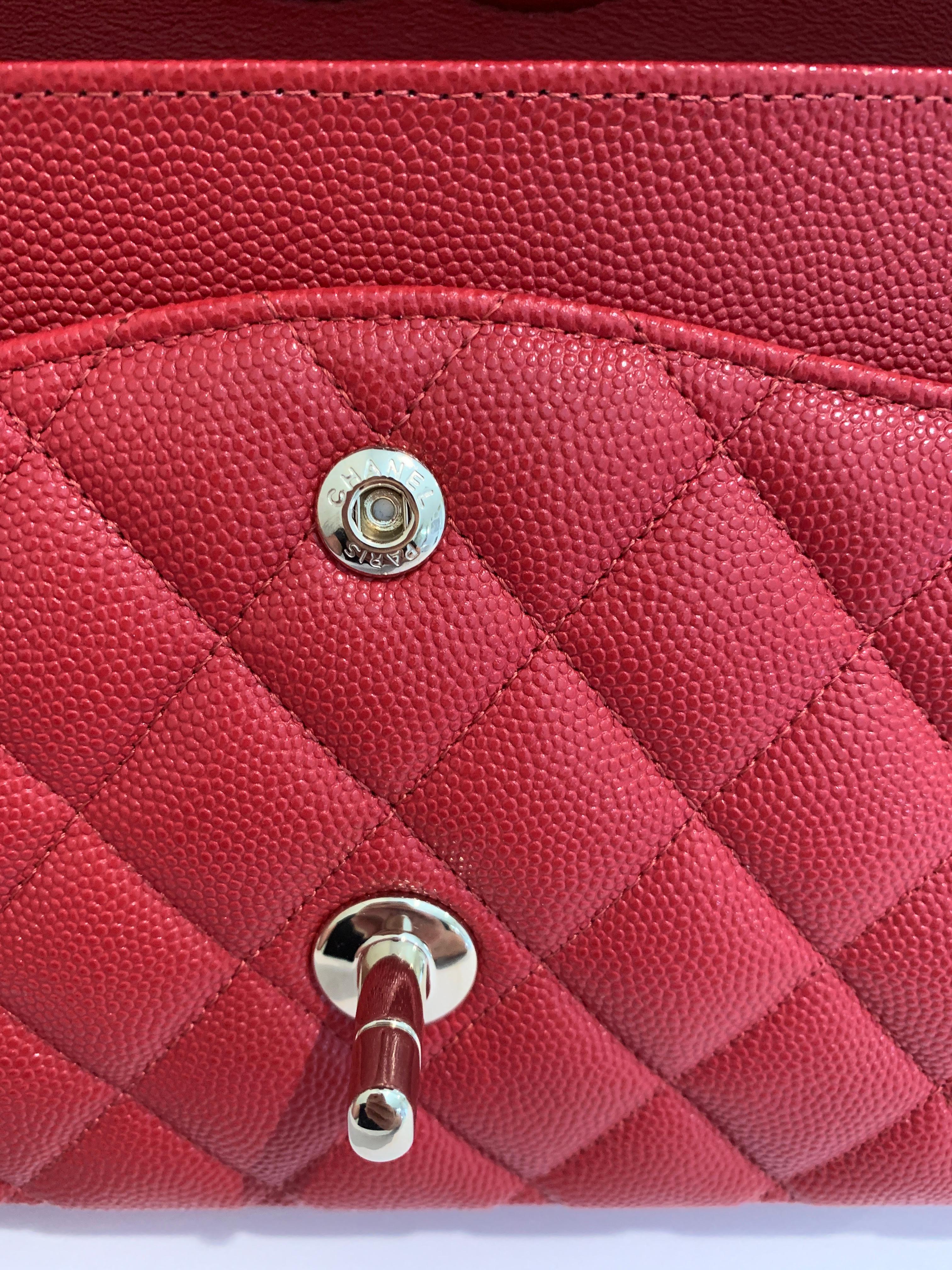 Chanel Medium Classic Caviar Double Flap Red Gold Hardware New 19B 2