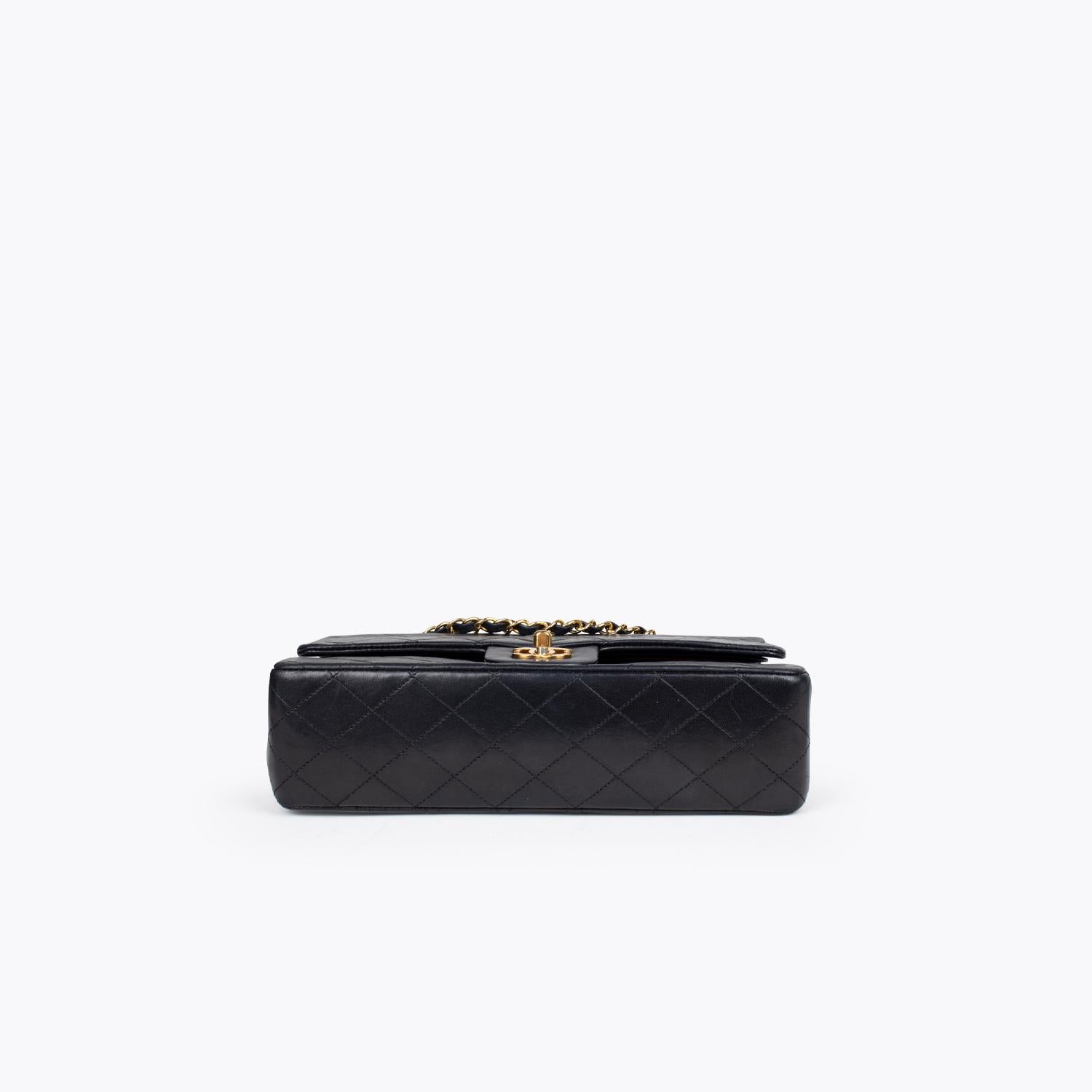 Chanel Medium Classic Double Flap Bag For Sale 1