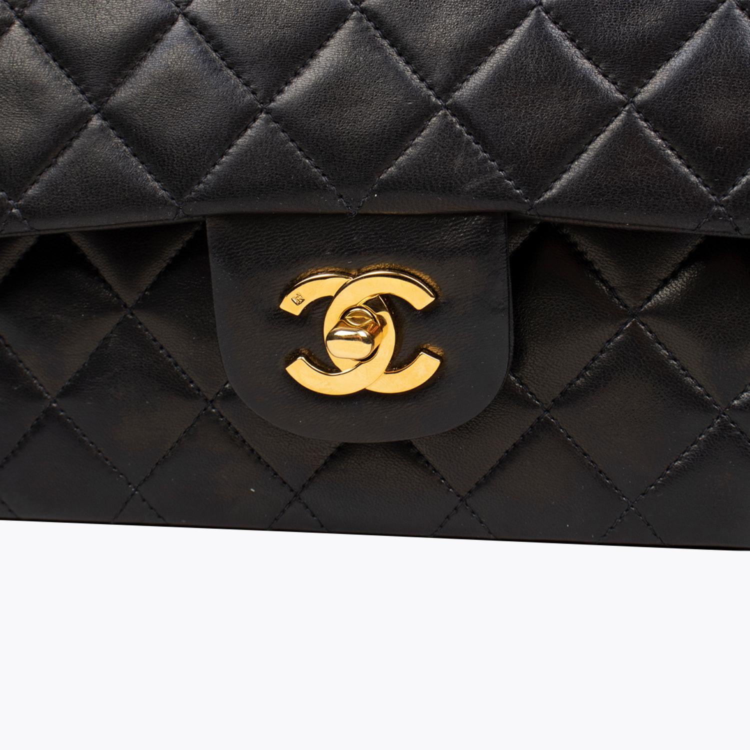 Chanel Medium Classic Double Flap Bag For Sale 1