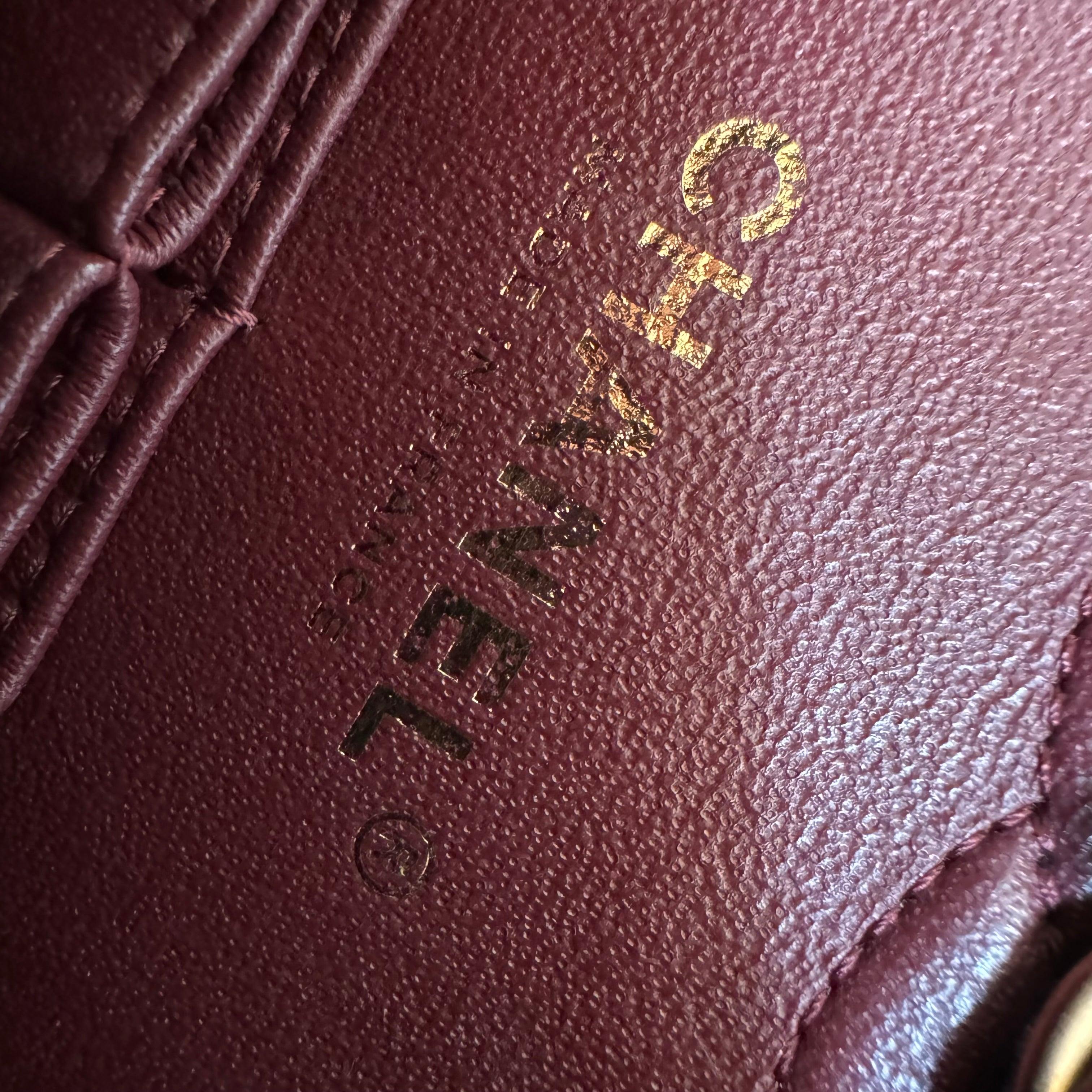 Chanel Medium Classic Double Flap Bag Métiers d'Art Paris-Hamburg Wool Charms 11