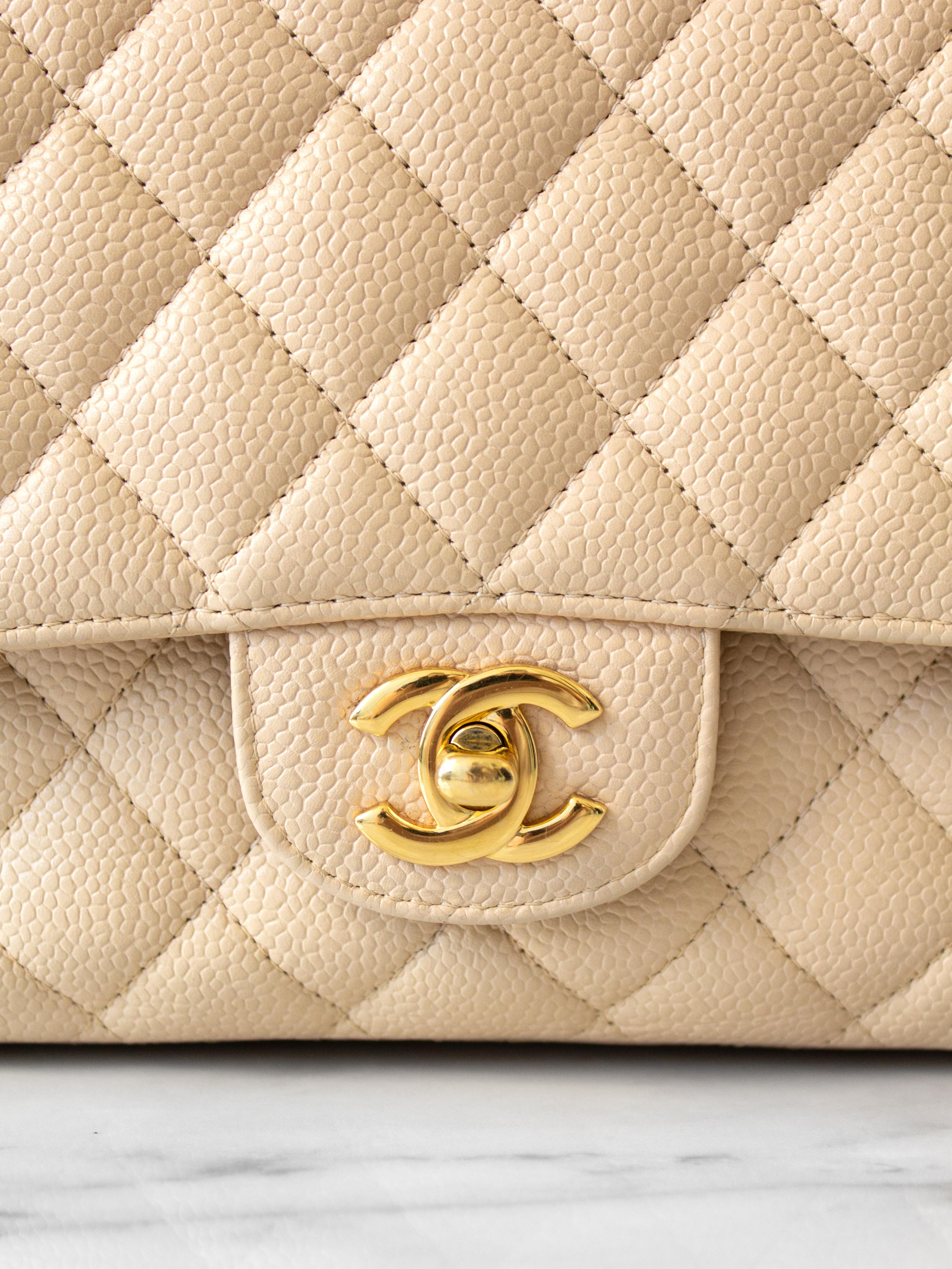 Chanel Medium Classic Double Flap Beige Clair Caviar Leather Gold GHW 2010 Bag For Sale 1