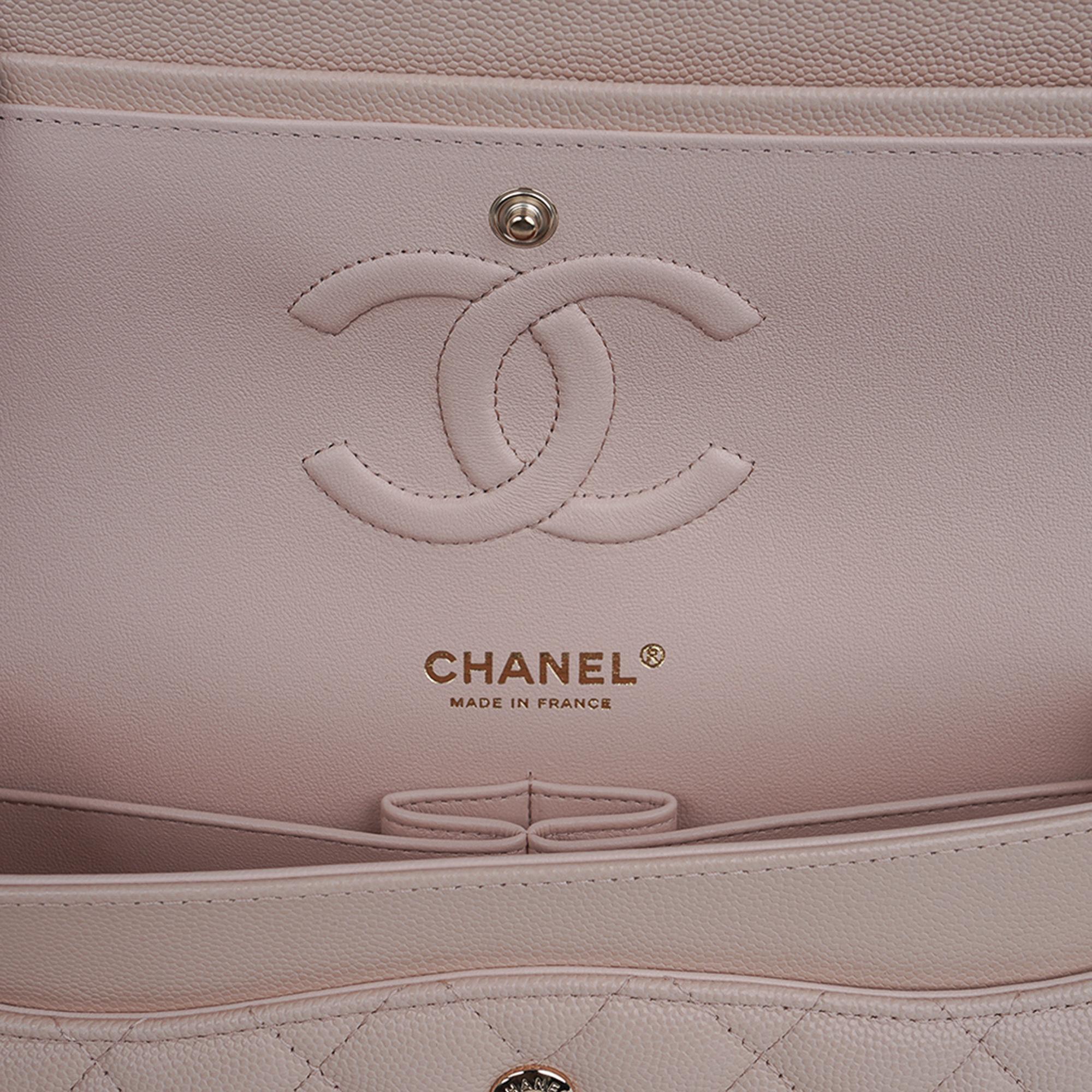 Women's Chanel Medium Classic Flap Beige Caviar Leather Bag Gold Hardware For Sale