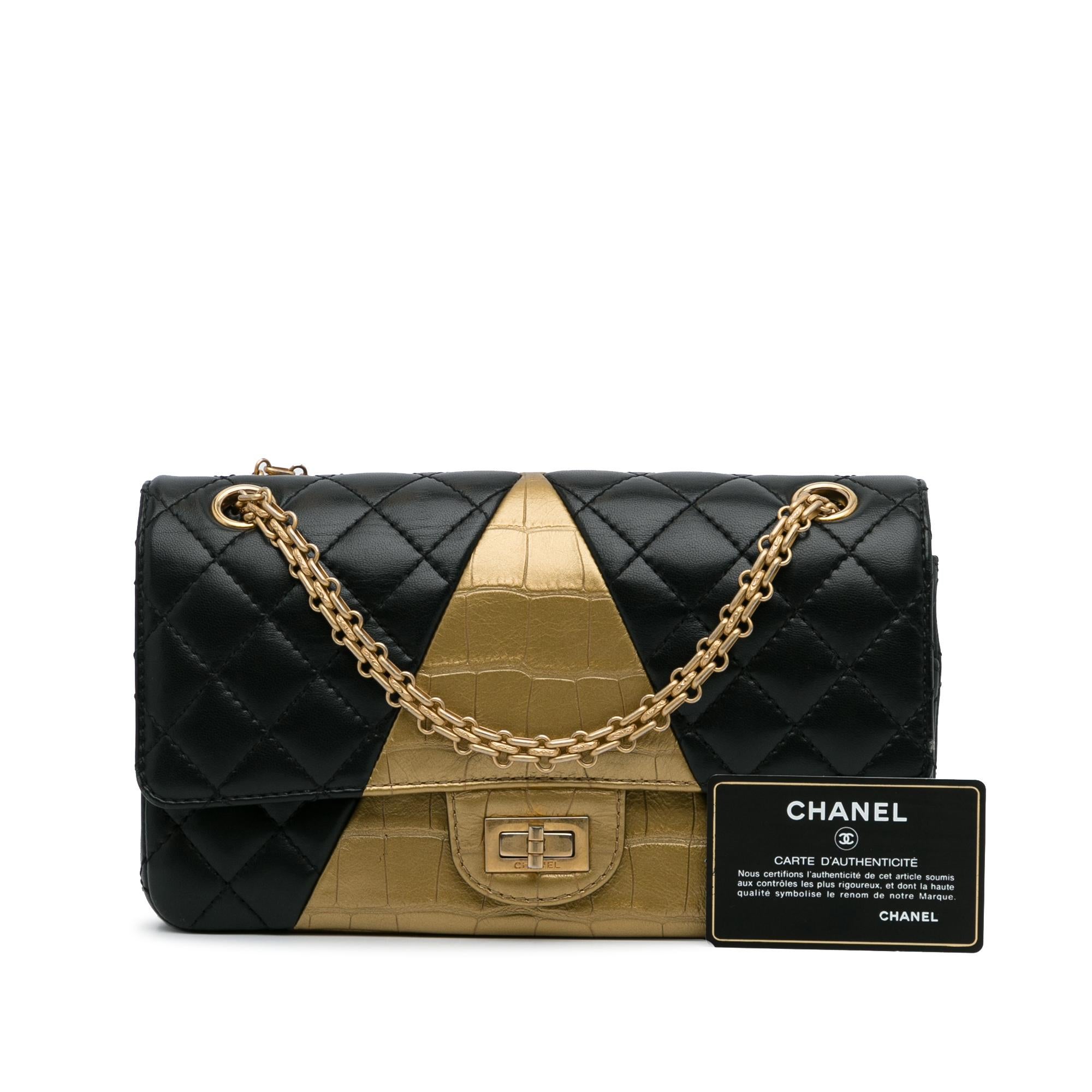 Chanel Bolso mediano con doble solapa de piel de cordero repujada de cocodrilo 2.55 Reissue en venta 10