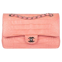 Chanel Bolso mediano con solapa doble Classic Leather rosa coral mate cocodrilo Silver