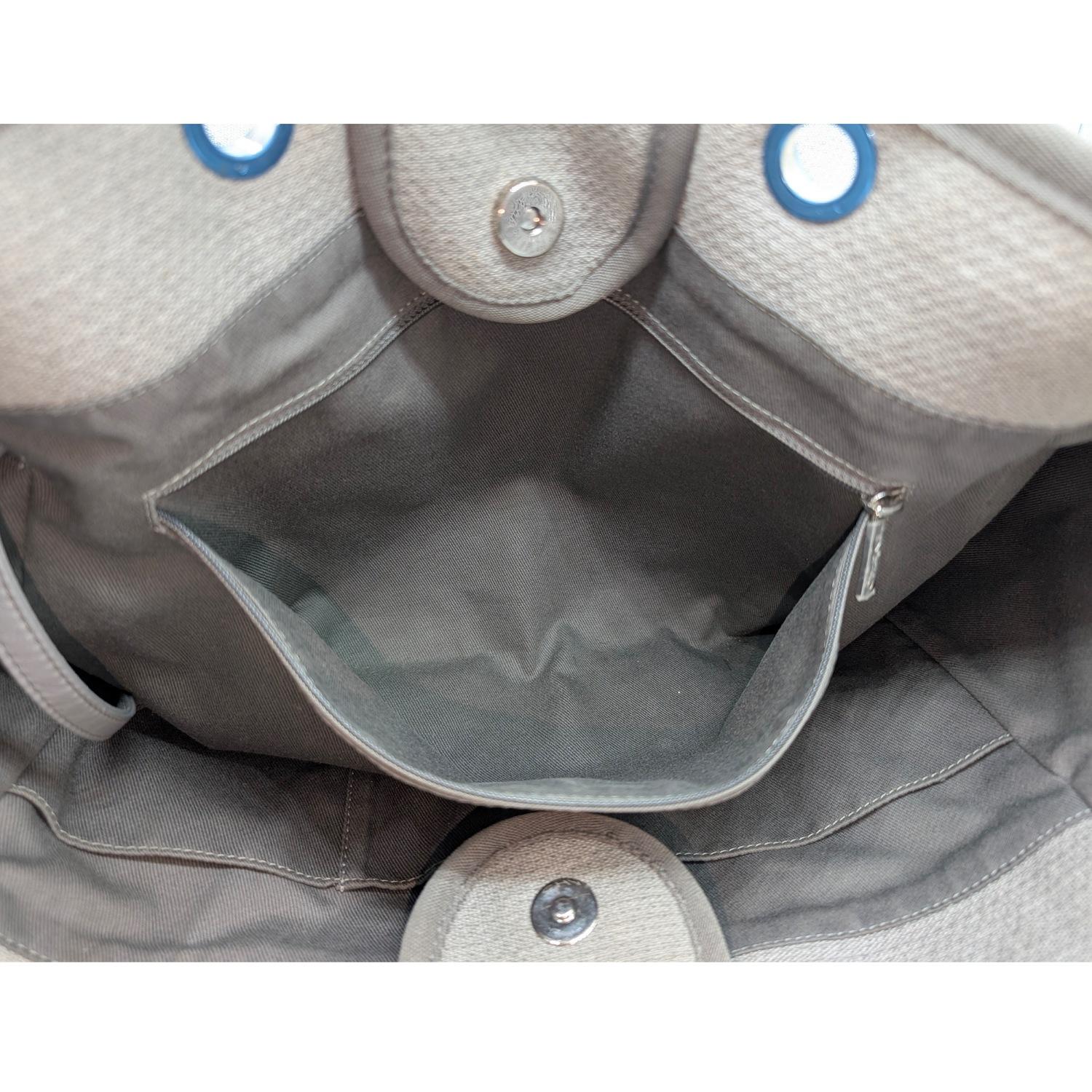 Chanel Medium Grau Deauville Einkaufstasche im Angebot 4