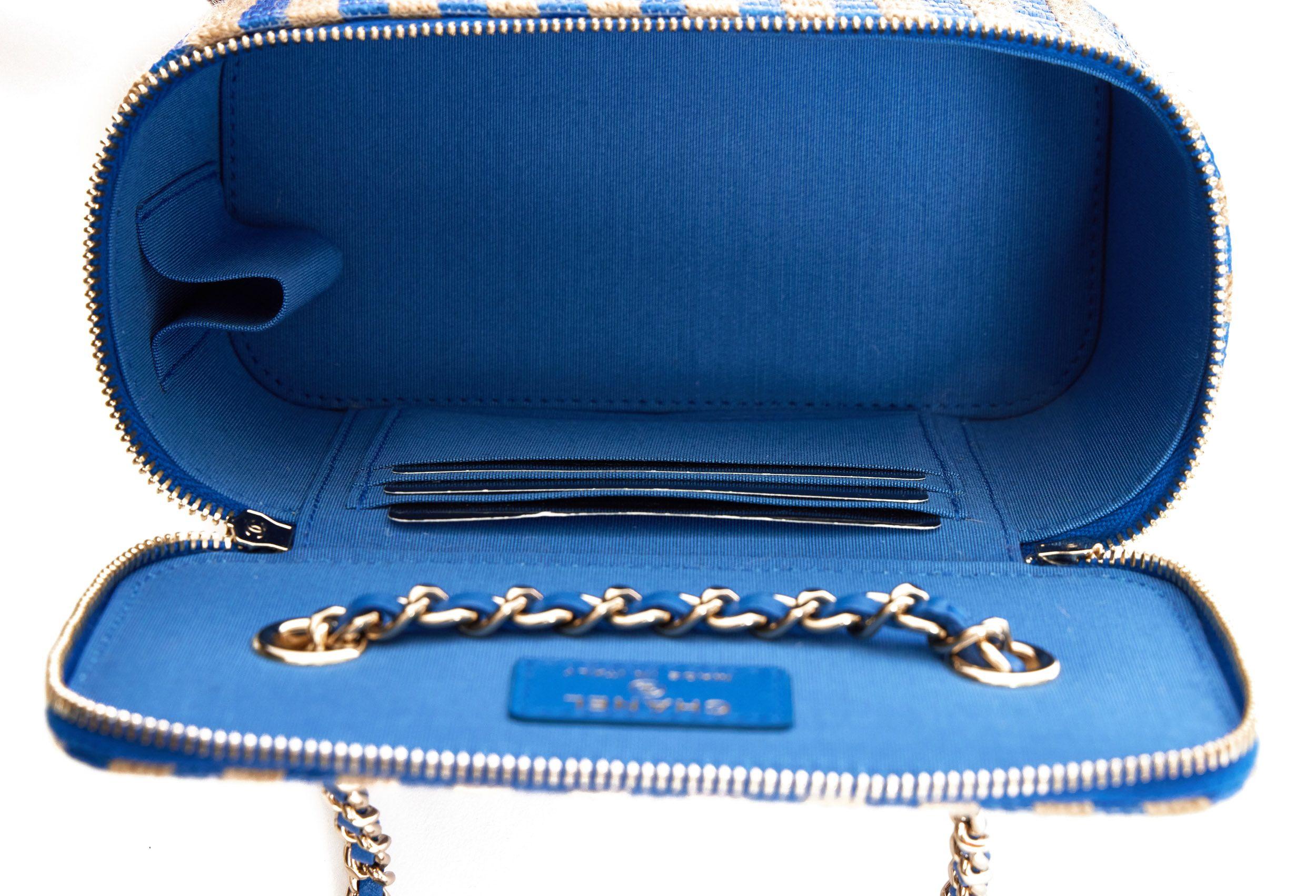 Women's Chanel Medium Raffia Vanity Bag 2020 BN