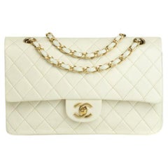CHANEL, Medium Timeless Vintage in white leather