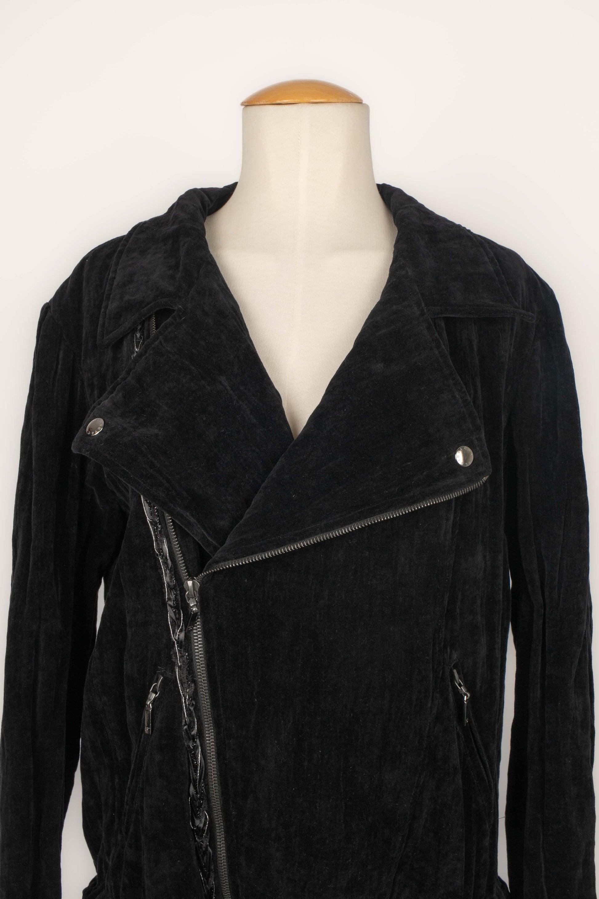 Veste en velours noir pour homme de Chanel Pour hommes en vente