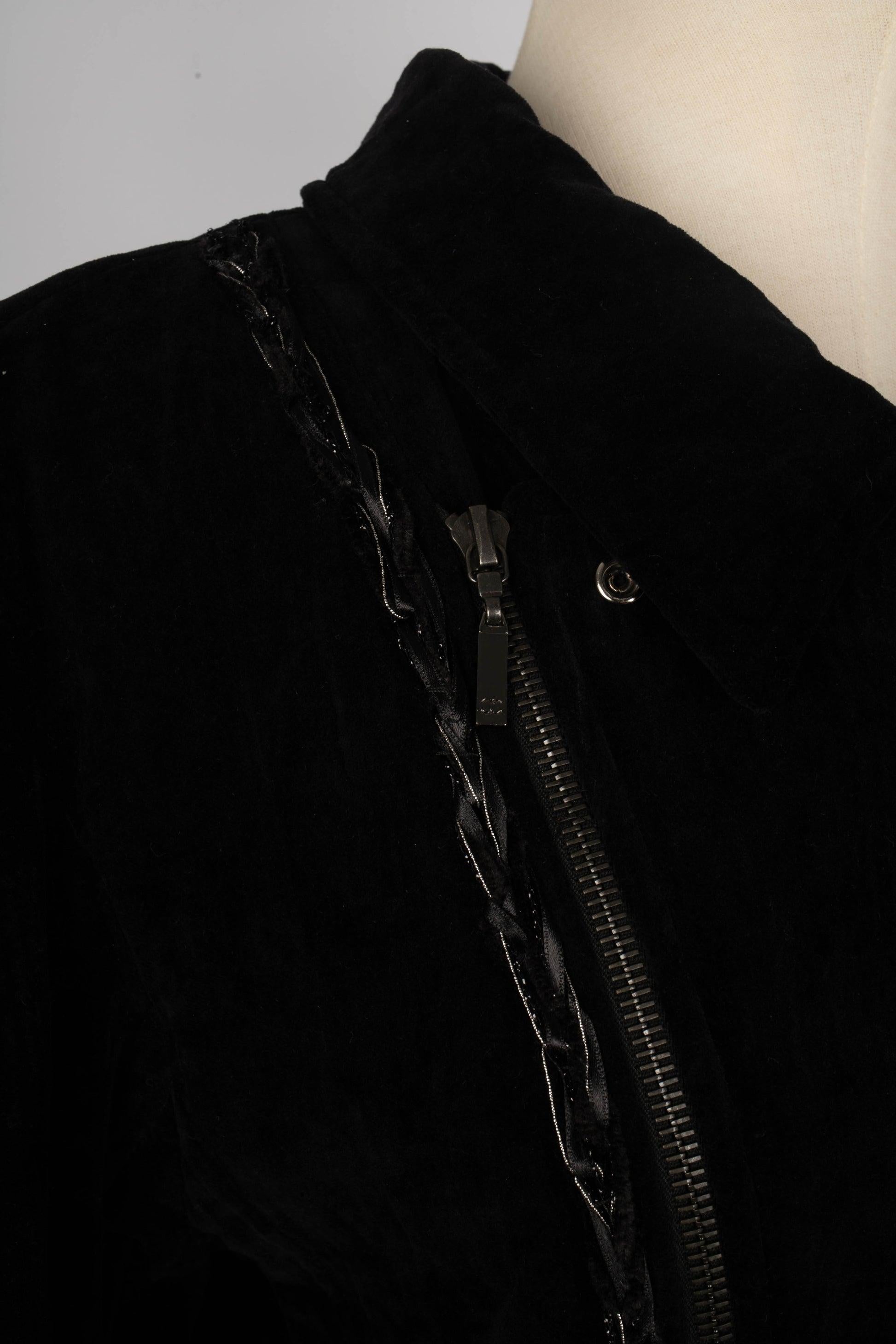 Veste en velours noir pour homme de Chanel en vente 1