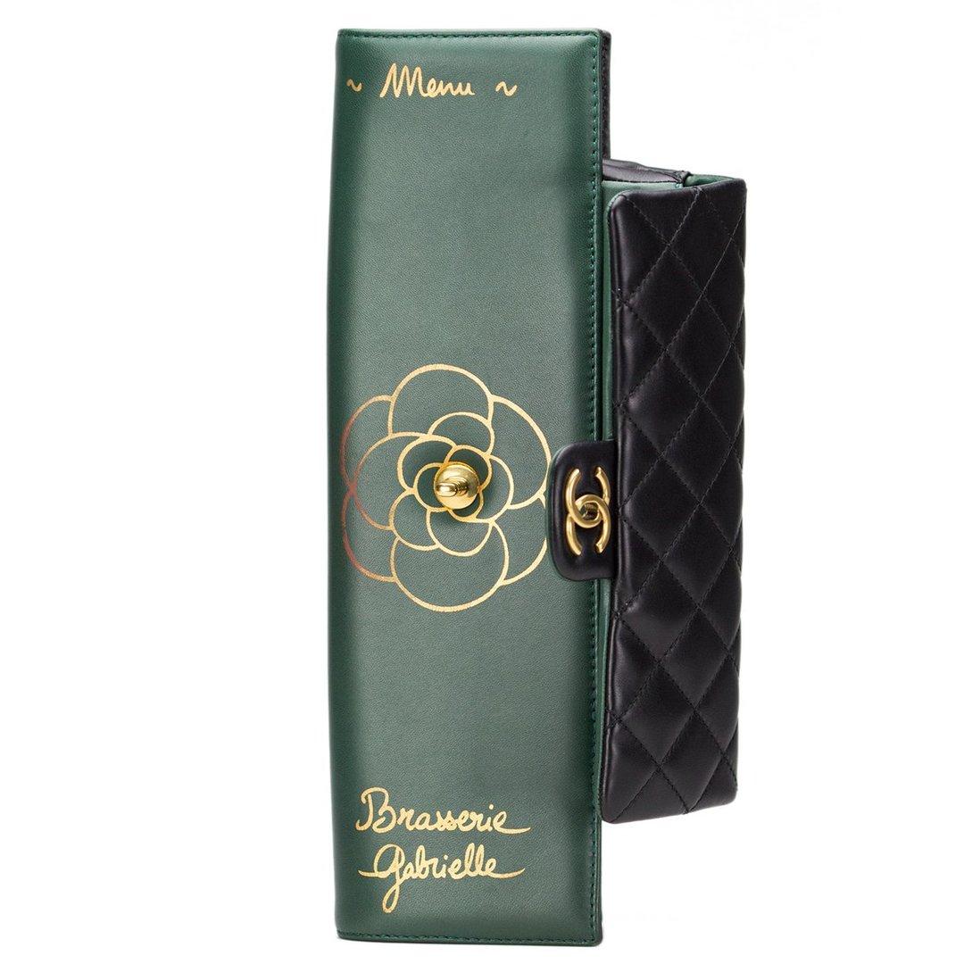 Chanel Menu Green Calfskin Quilted Diamond Stitch Clutch For Sale 1