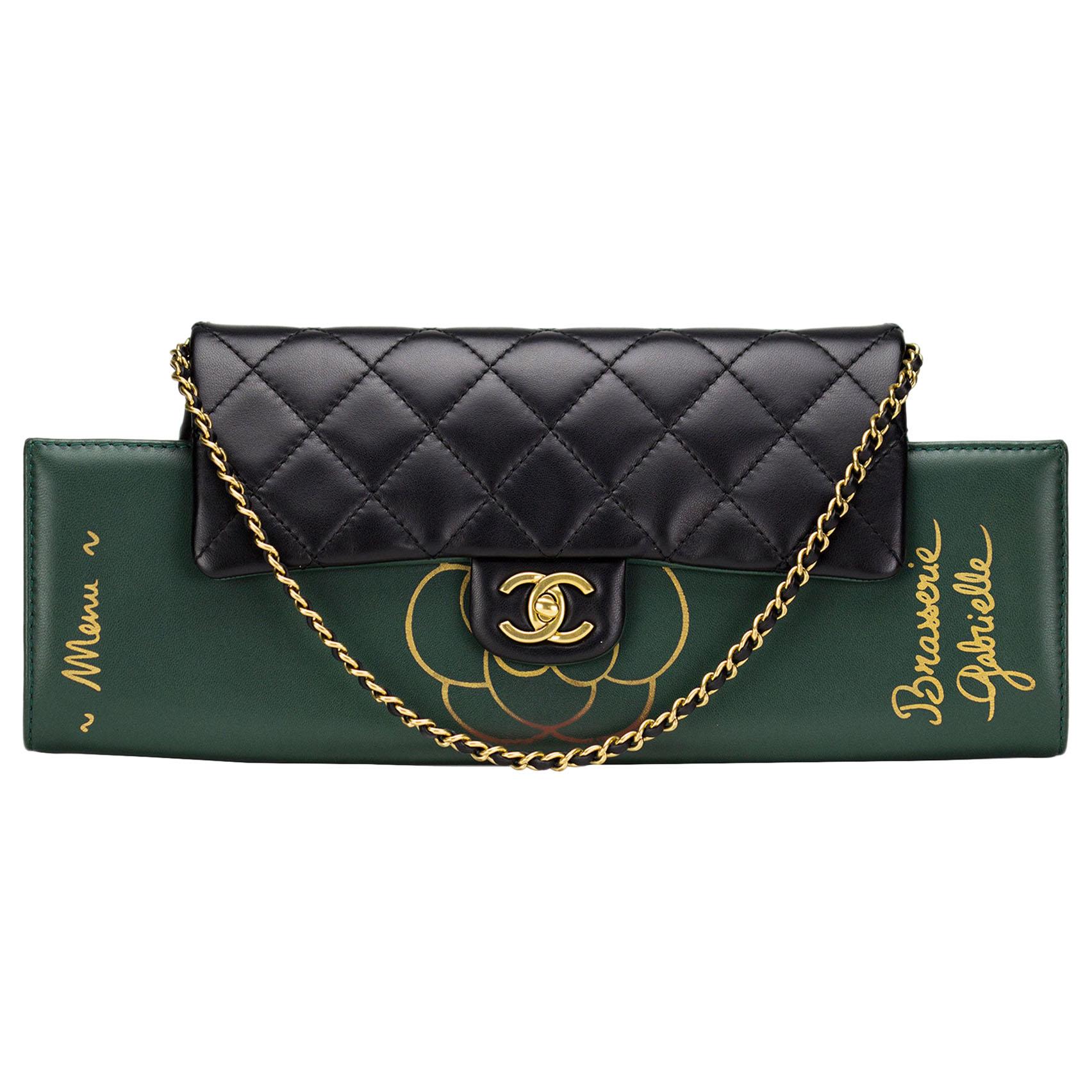 Chanel Menu Green Calfskin Quilted Diamond Stitch Clutch For Sale 2