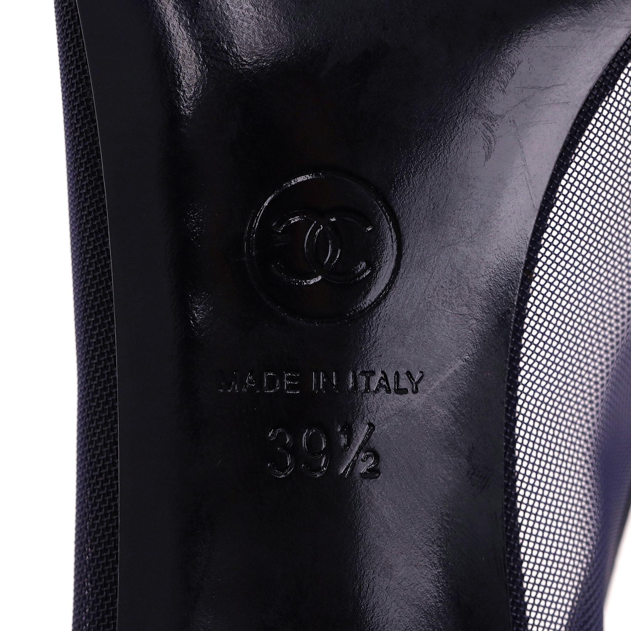 Chaussures à talons en cuir et maille Chanel avec logo 'CC en vente 4