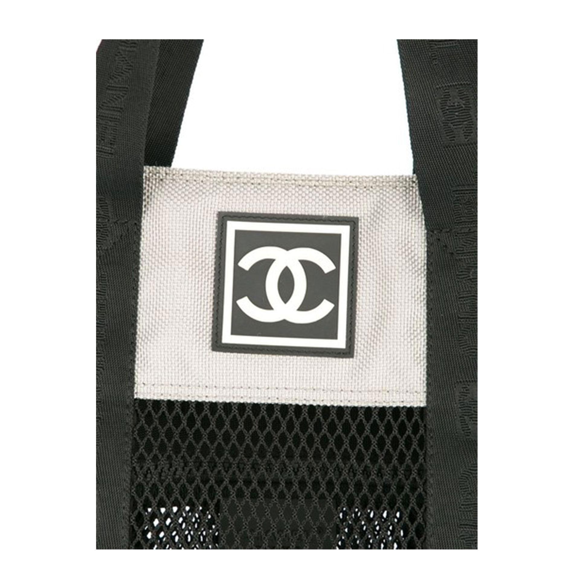 Chanel Mesh Logo Retro Sport Gym Shopper Tragetasche (Schwarz) im Angebot