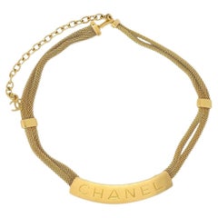 CHANEL Bib-Halskette aus Gold und Metall mit Mesh Plate