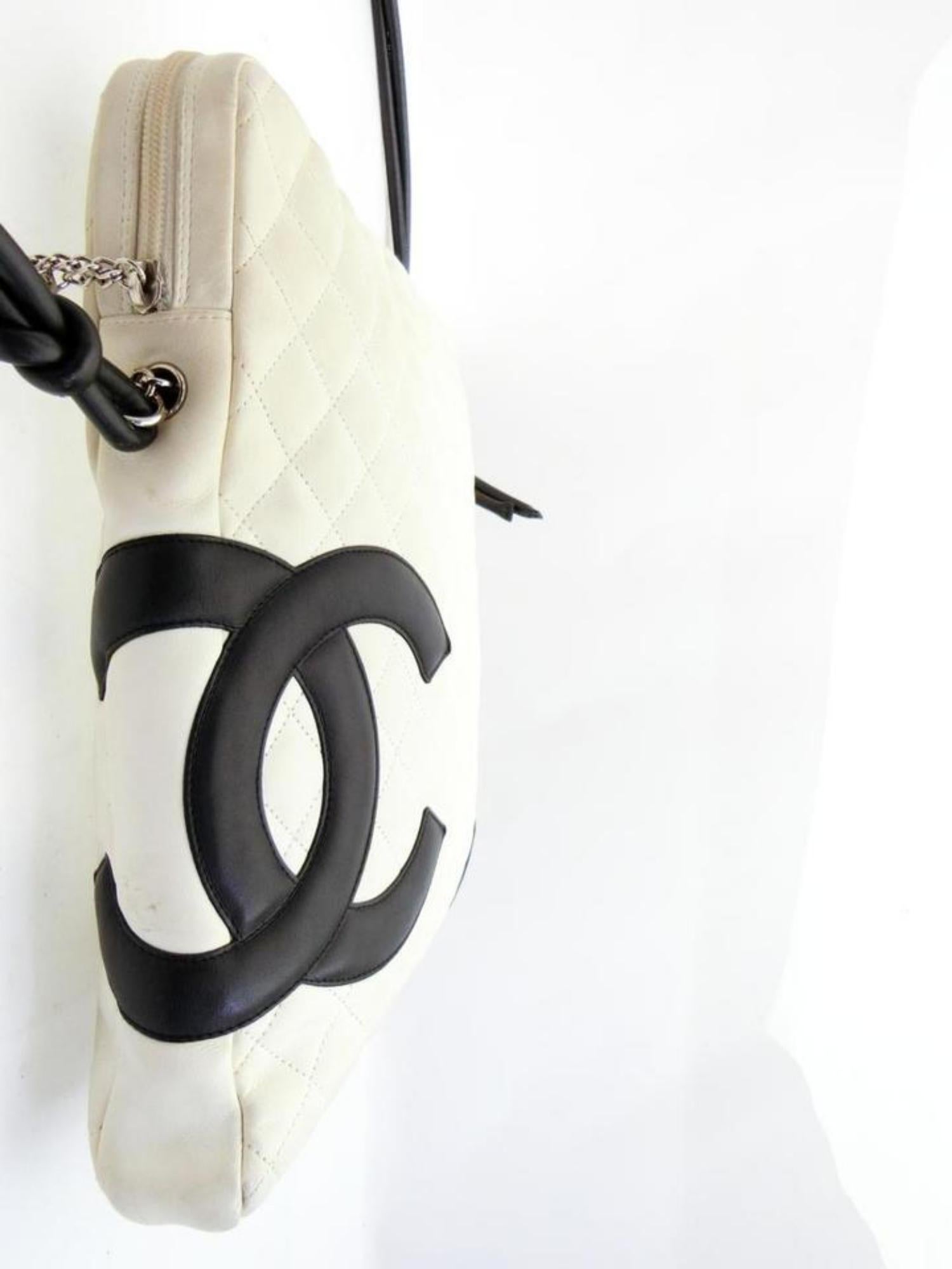 Chanel Messenger Cambon Extra Large 230185 White X Black Quilted Leather Cross B For Sale 3