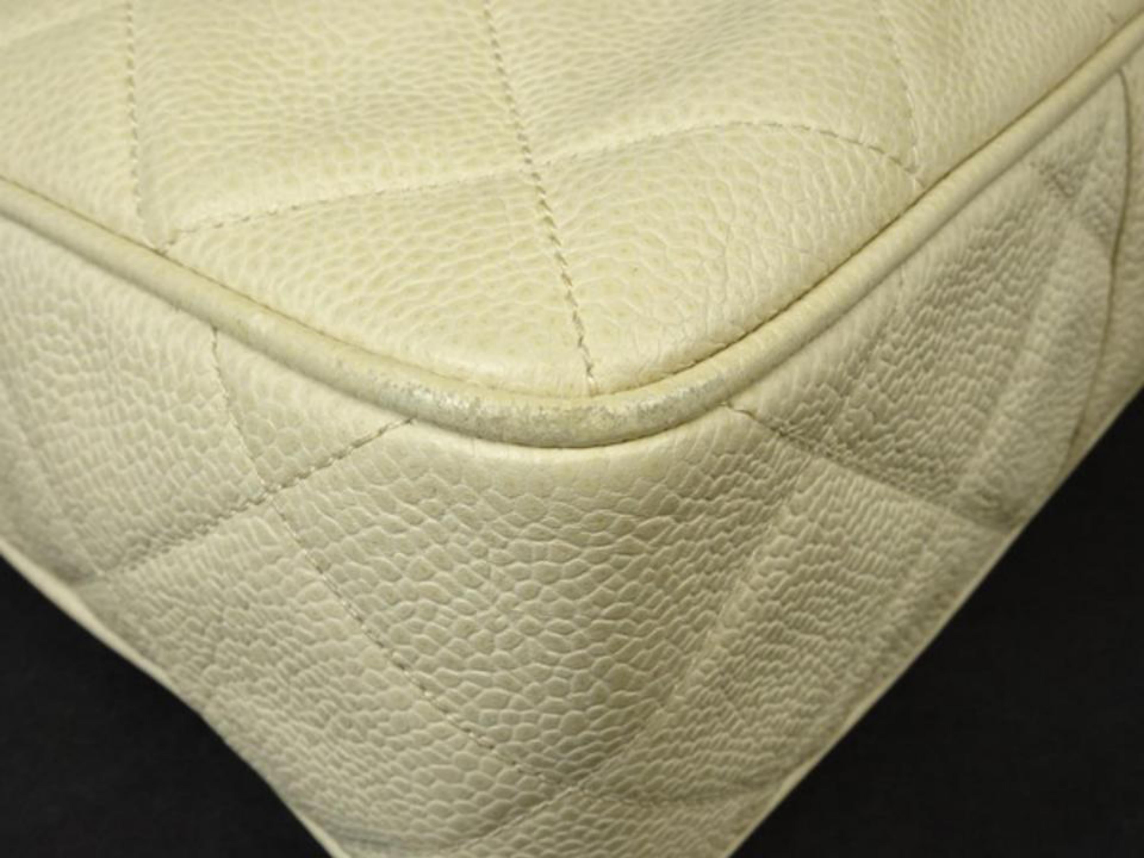 Chanel Messenger Camera Quilted Caviar 216073 Ivory Leather Cross Body Bag For Sale 3