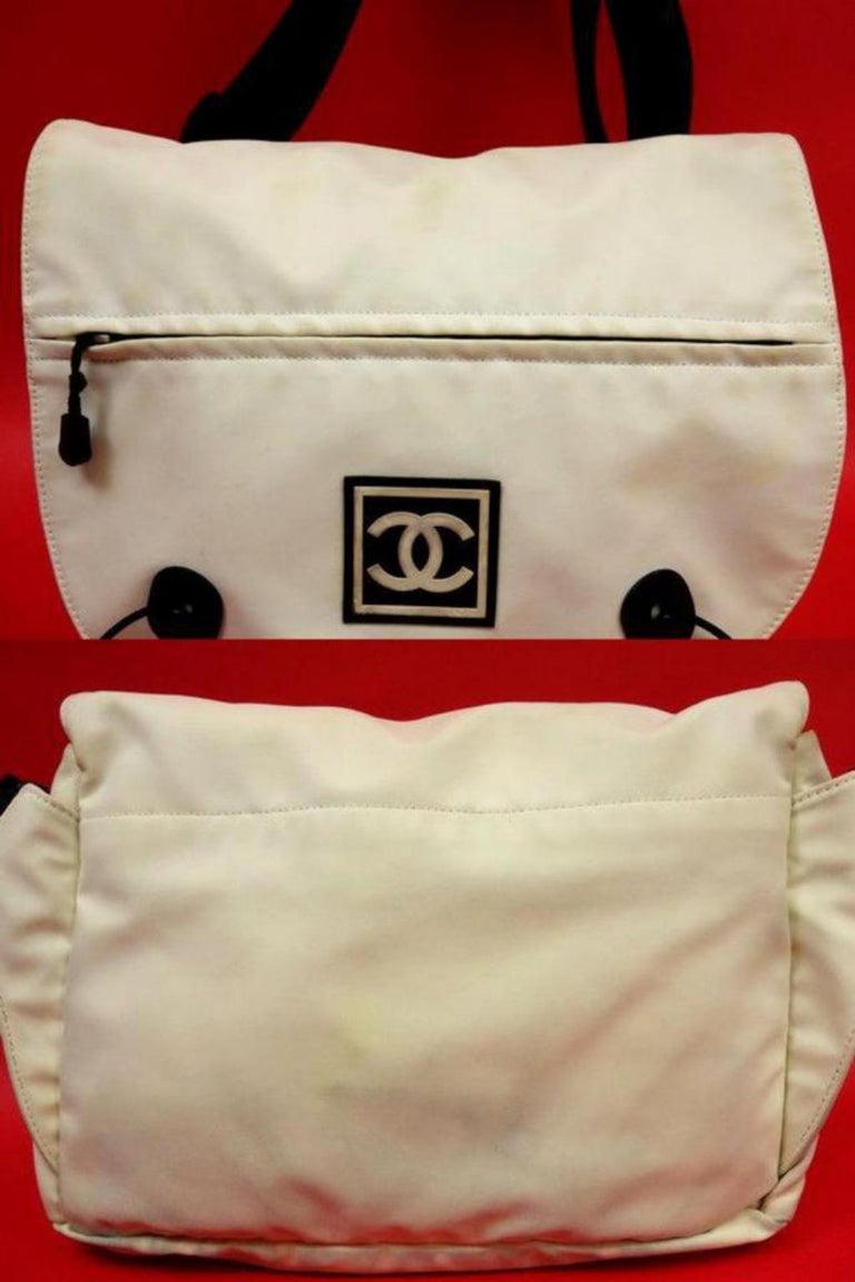 Chanel Messenger Large Cc Sports 225347 White X Black Canvas Messenger Bag  For Sale at 1stDibs