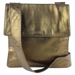 Chanel Messenger Metallic Lambskin Flat 7cz1016 Bronze Leather Cross Body Bag