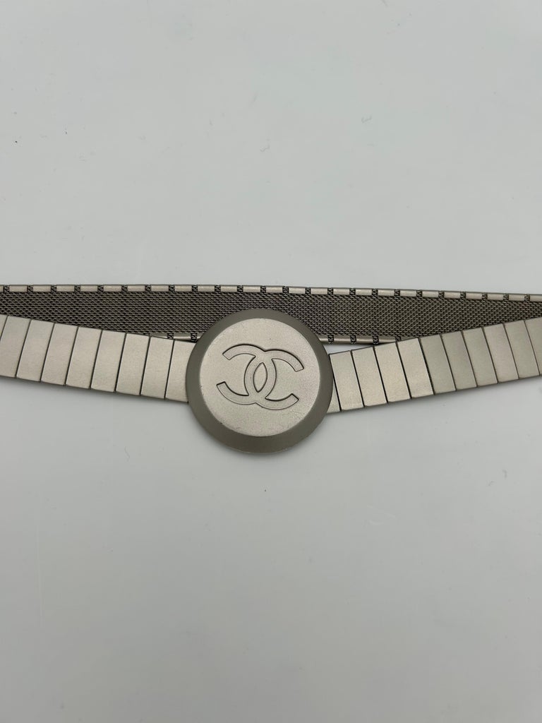 Chanel Metal Belt Collection Identification 2000/2001 For  display picture 3