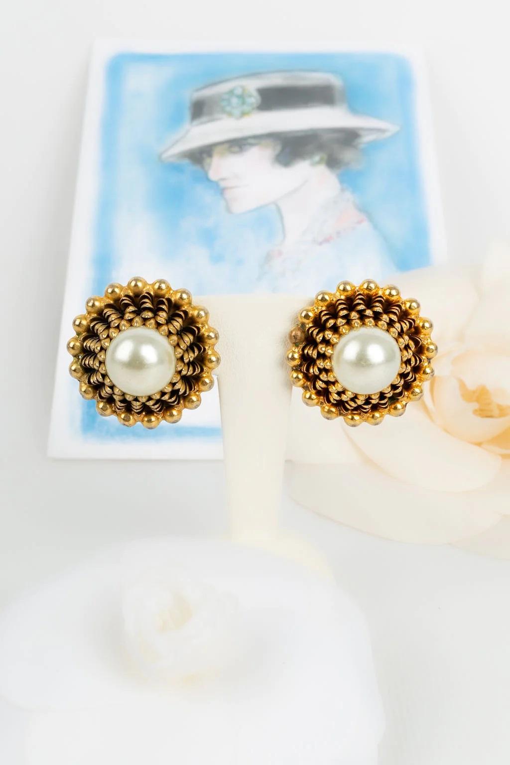 Chanel  Metal Clip Earrings Centered with a Pearly Cabochon For Sale 1