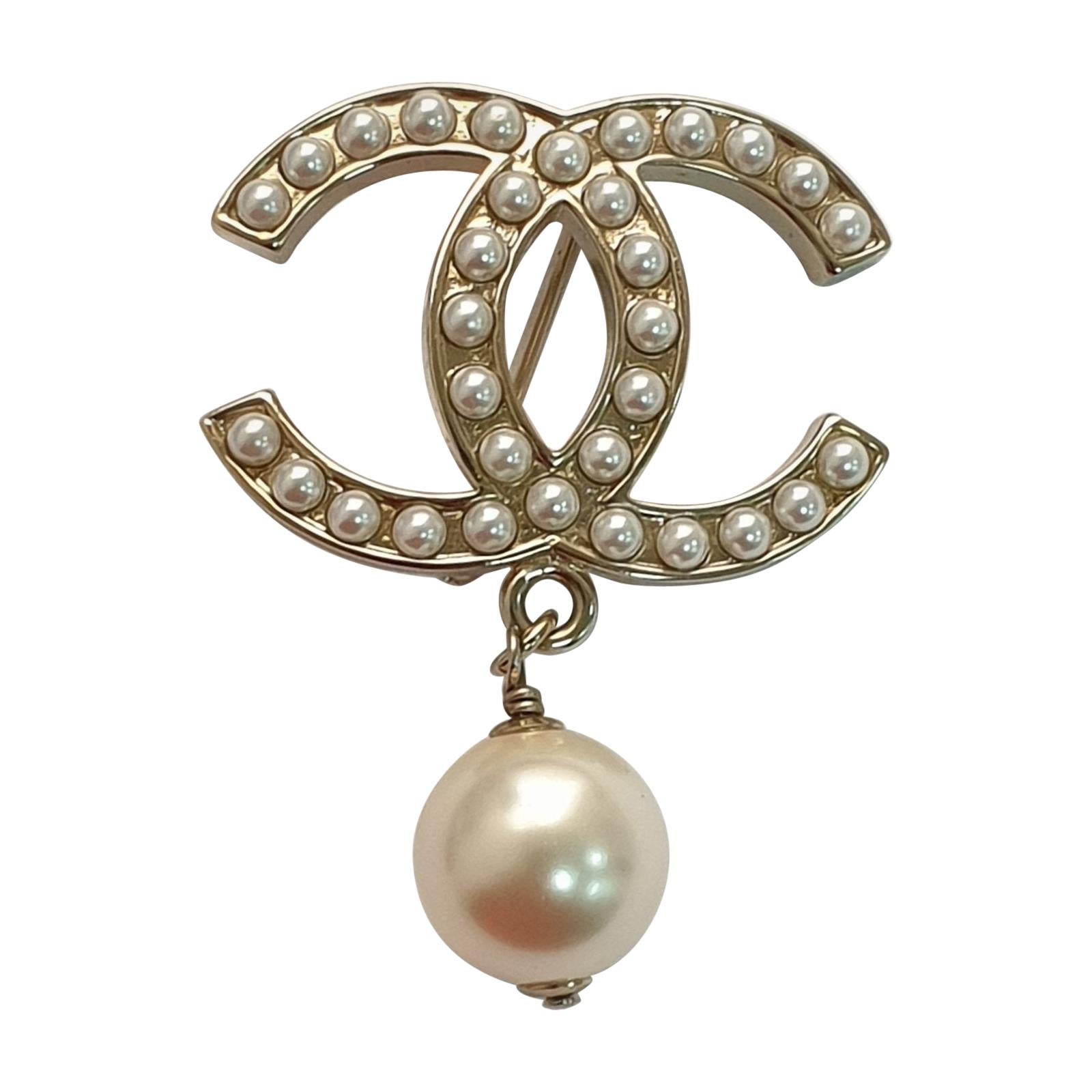 Chanel Metal Gold CC Charm Pearl Chain Pin Lapel Brooch
