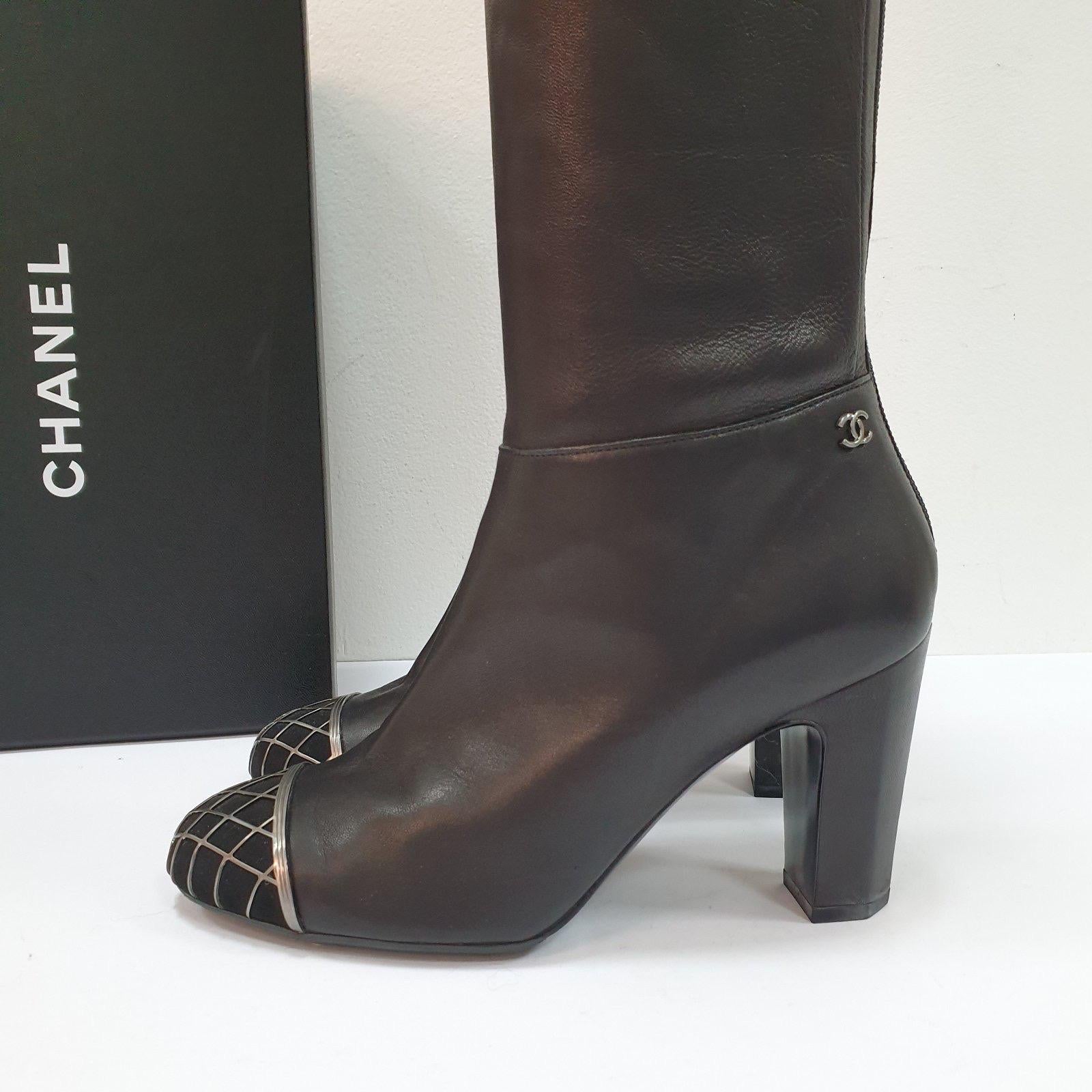 Chanel Metal Net Toe Black Leather Boots In Good Condition In Krakow, PL