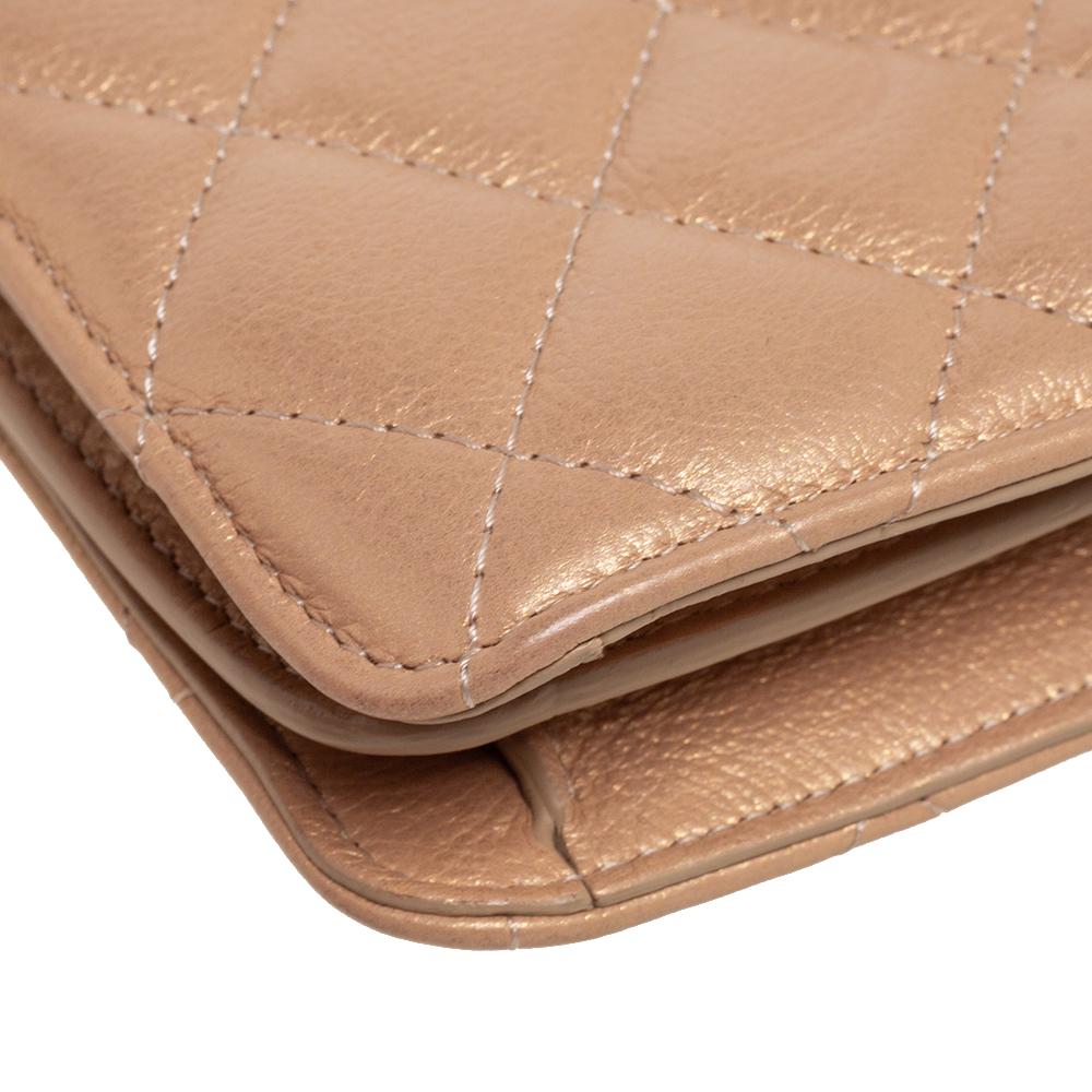 Chanel Metallic Beige Quilted Leather Crossbody Phone Holder 5