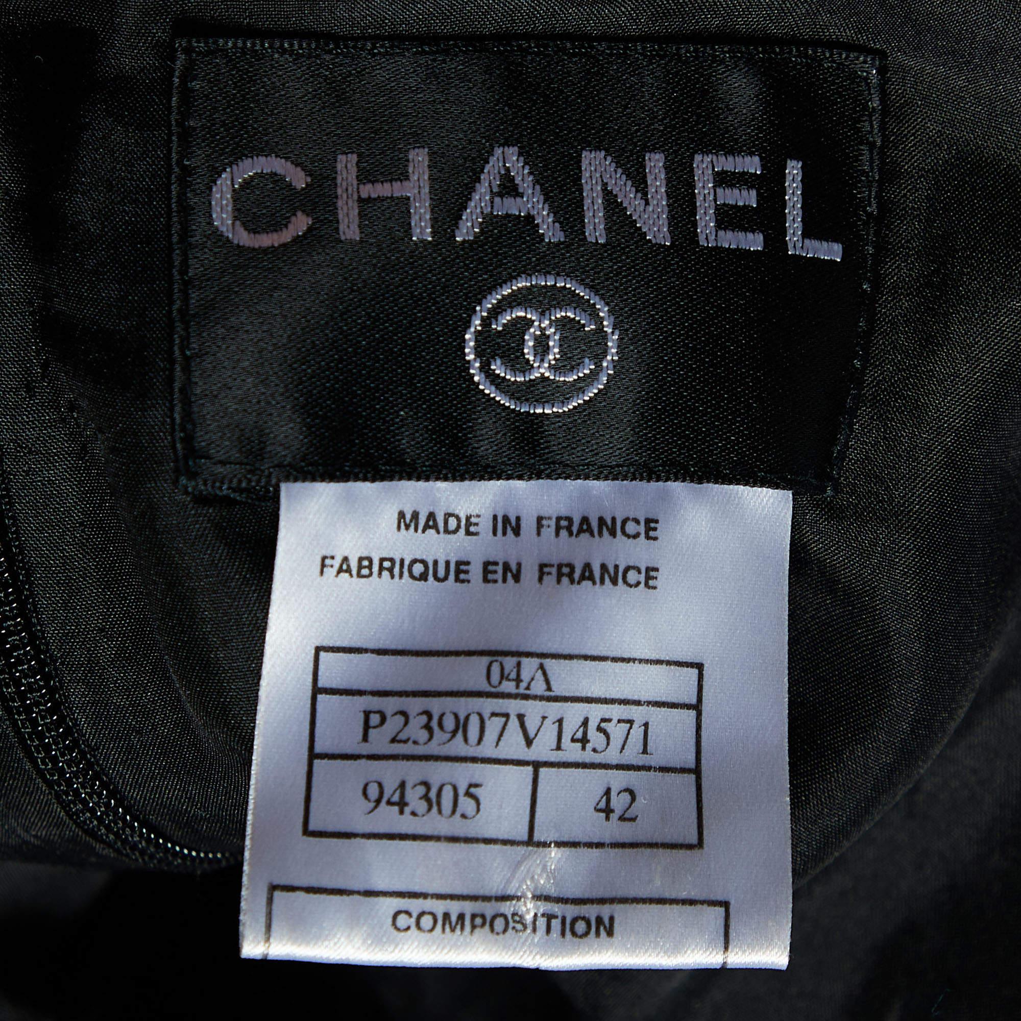 Chanel Metallic Schwarzes ärmelloses Kleid mit elastischem Saum aus gebürstetem Samt L Damen im Angebot