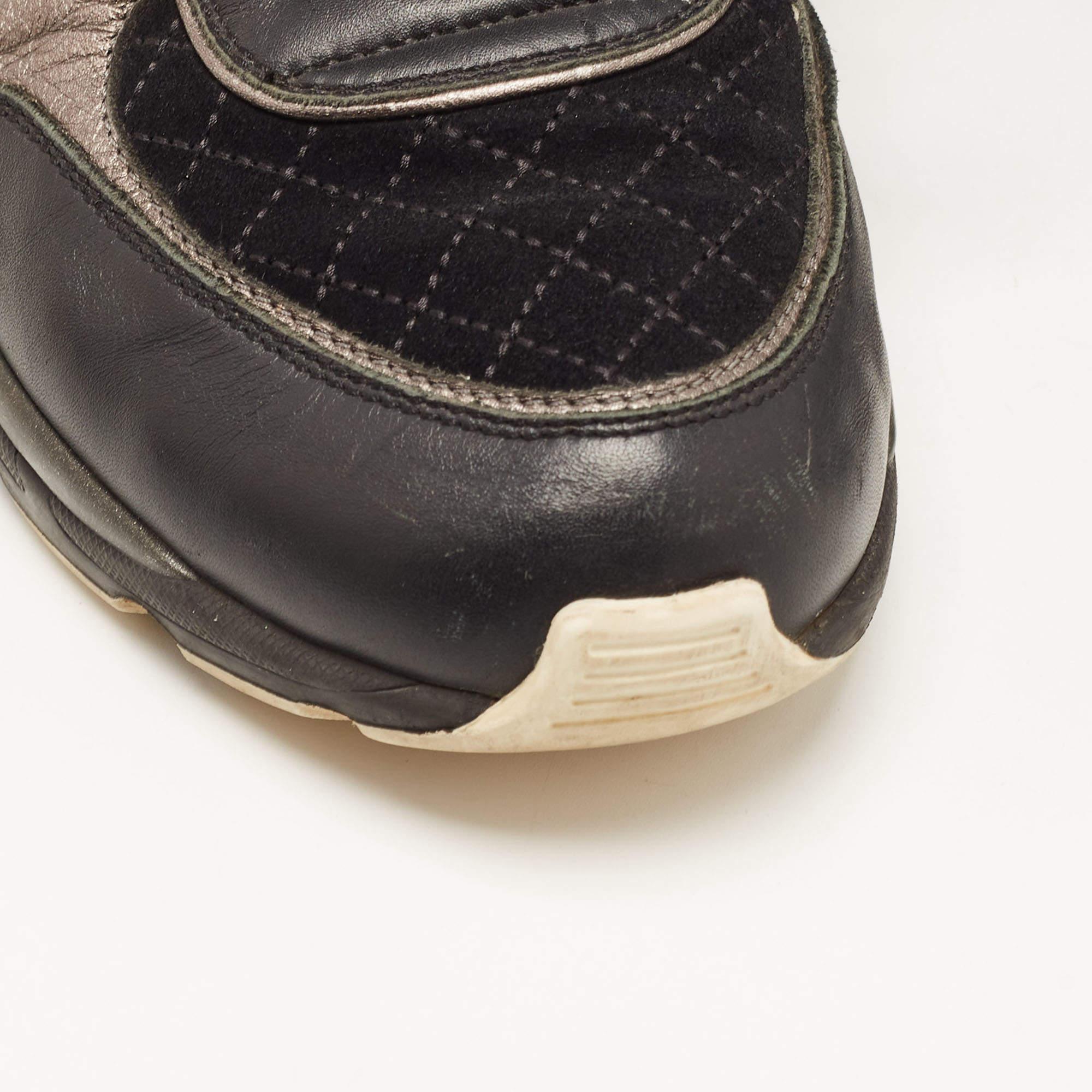 Chanel Metallic/Black Leather and Suede Low Top CC Sneakers Size 40 2